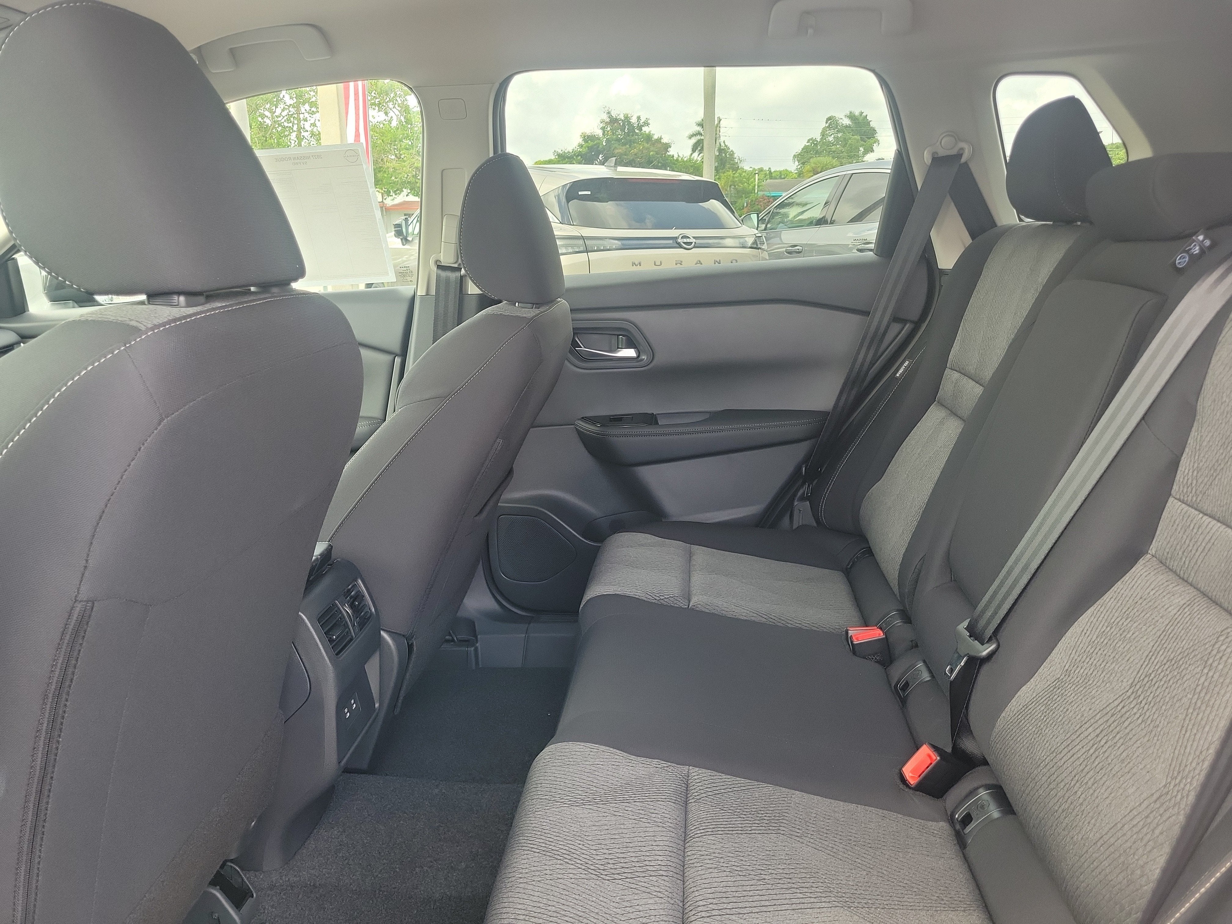 2027 Nissan Rogue SV