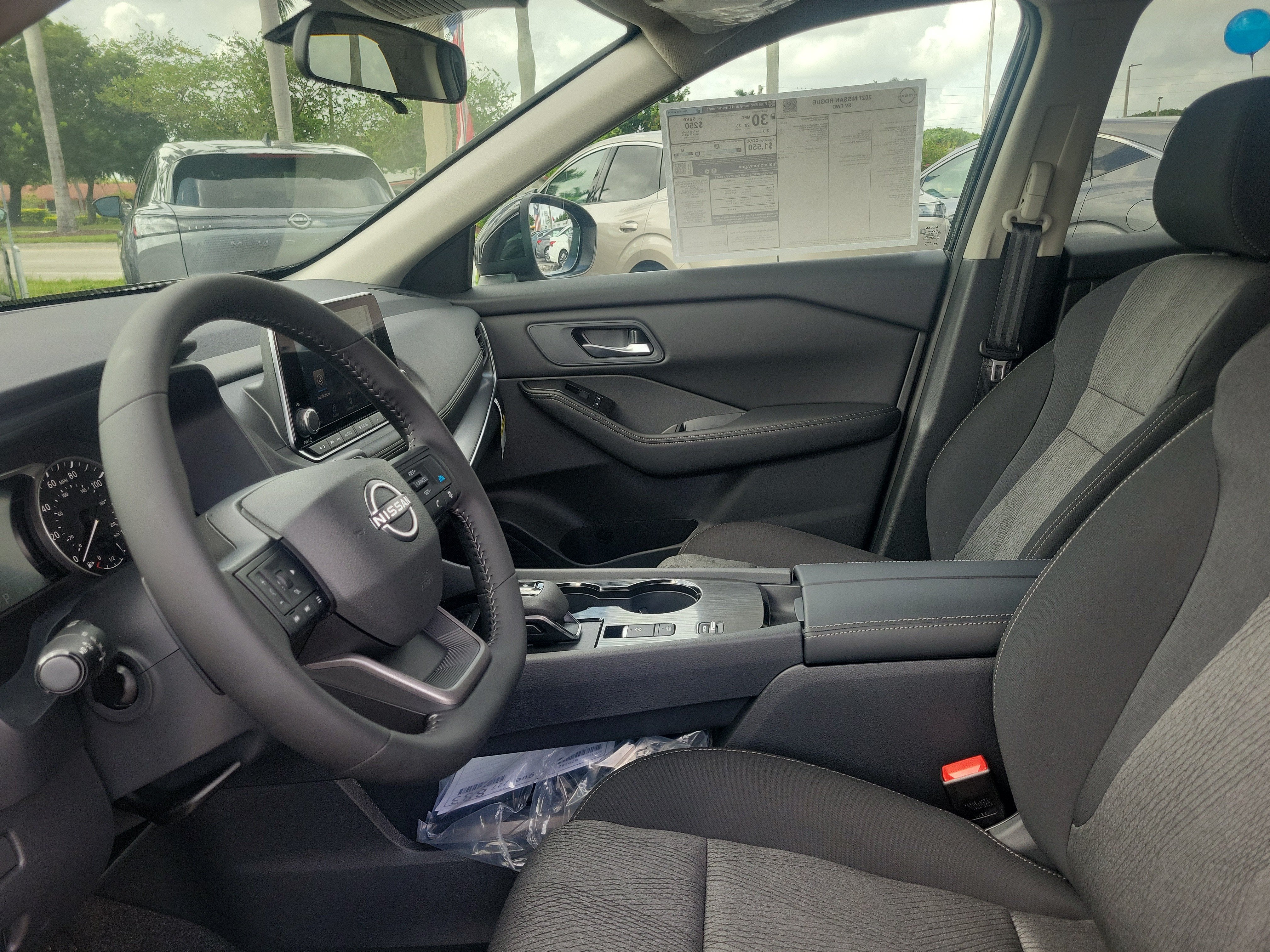 2027 Nissan Rogue SV