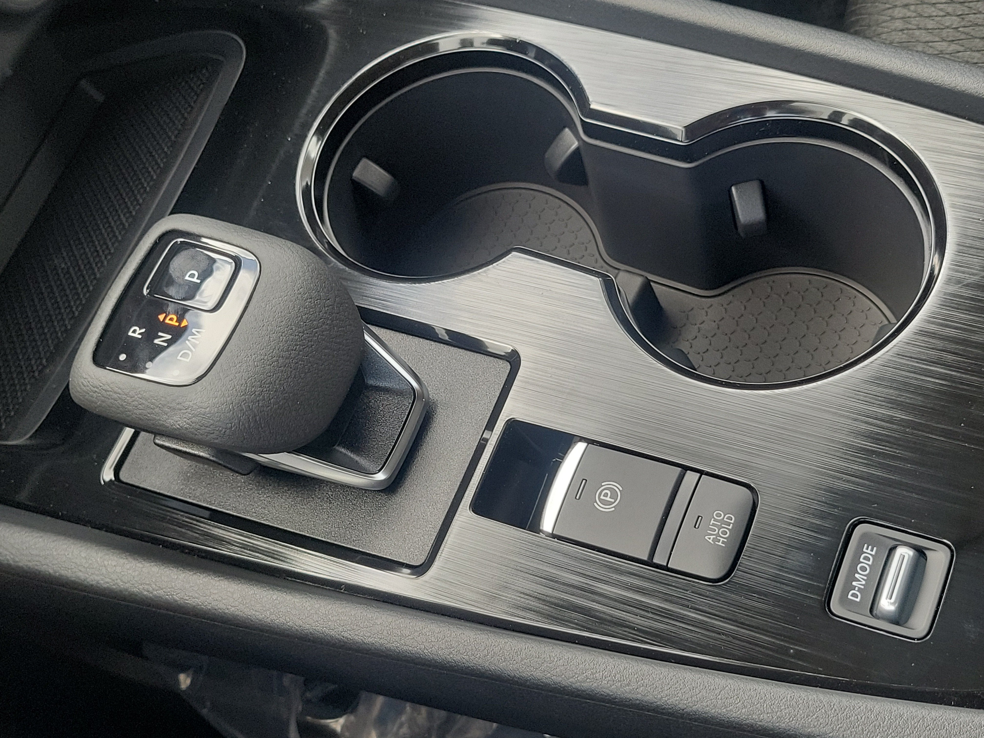 2027 Nissan Rogue SV