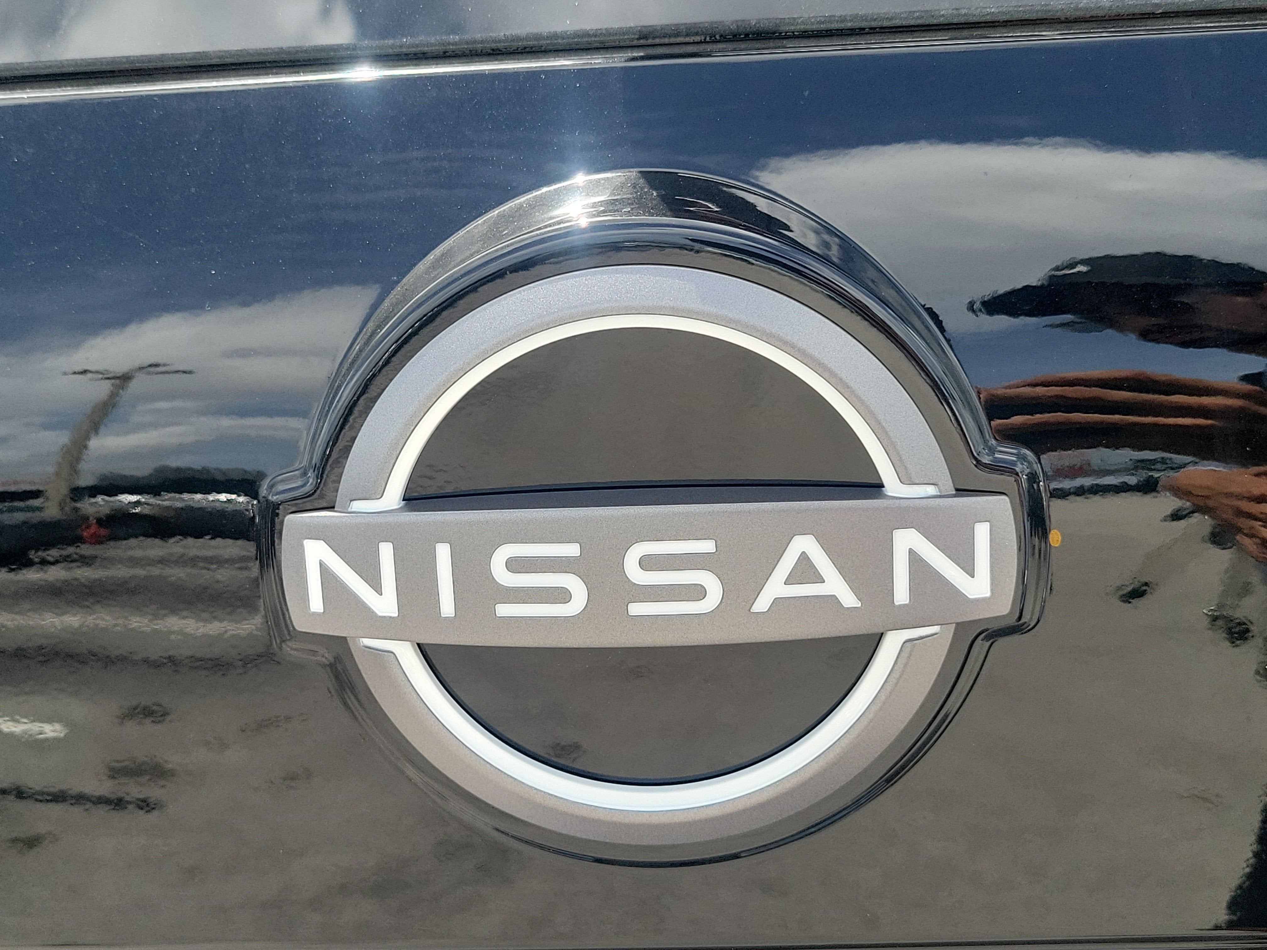 2027 Nissan Rogue SV