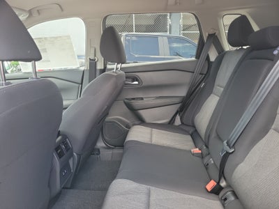2027 Nissan Rogue SV