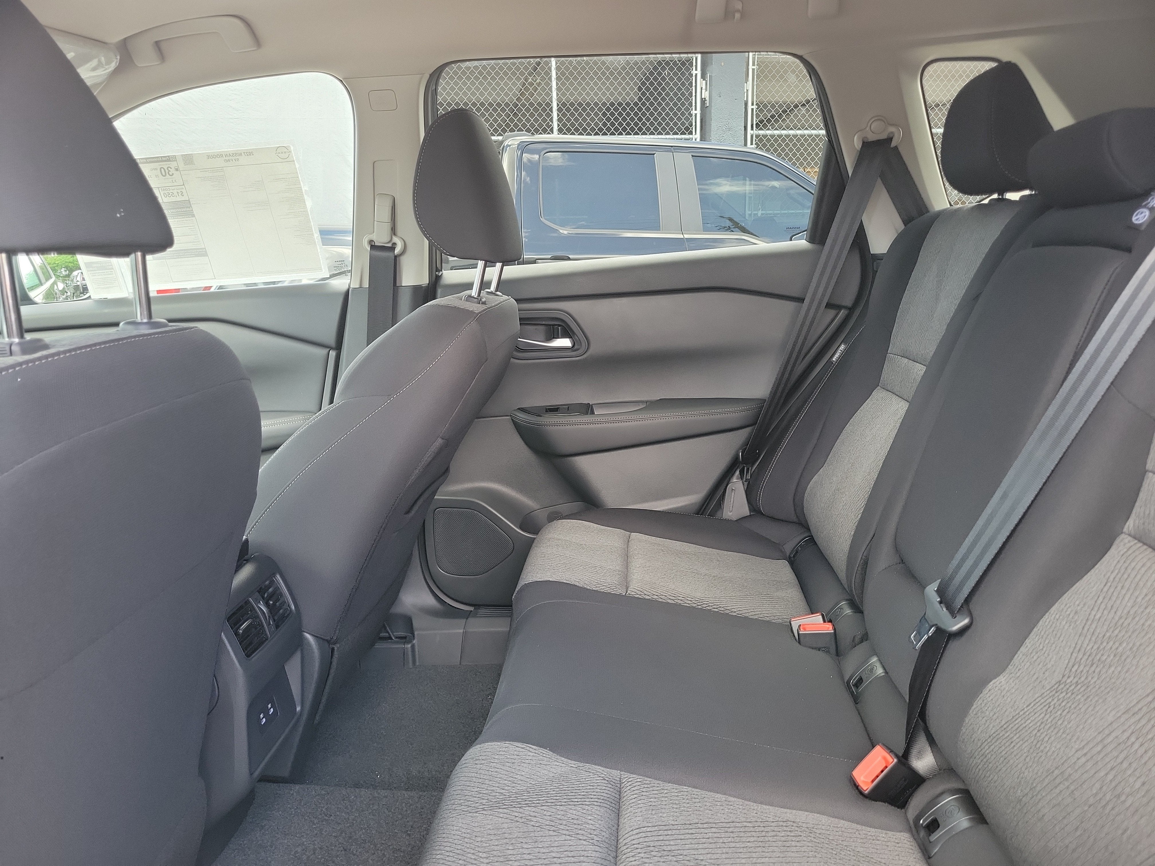 2027 Nissan Rogue SV