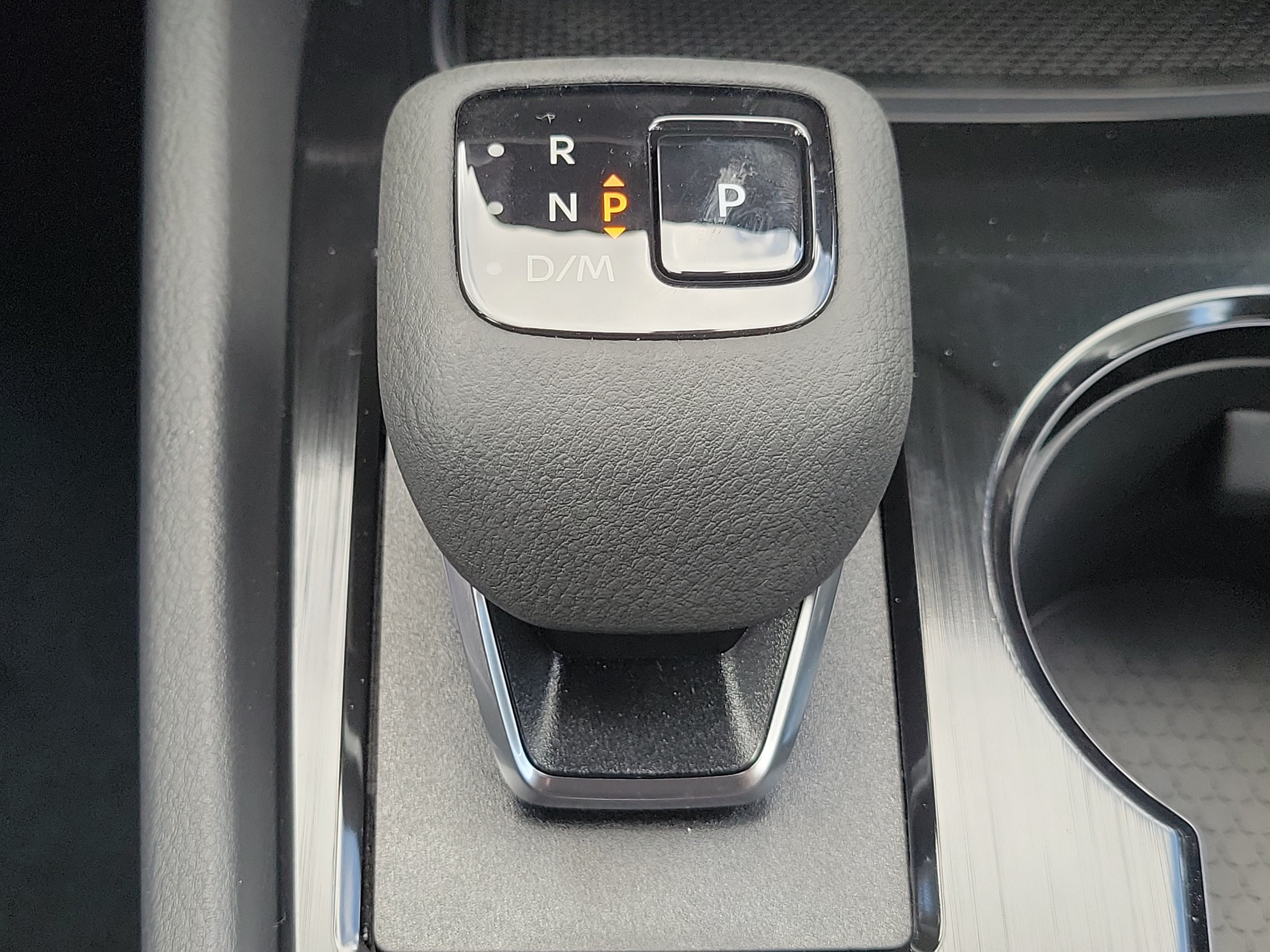 2027 Nissan Rogue SV