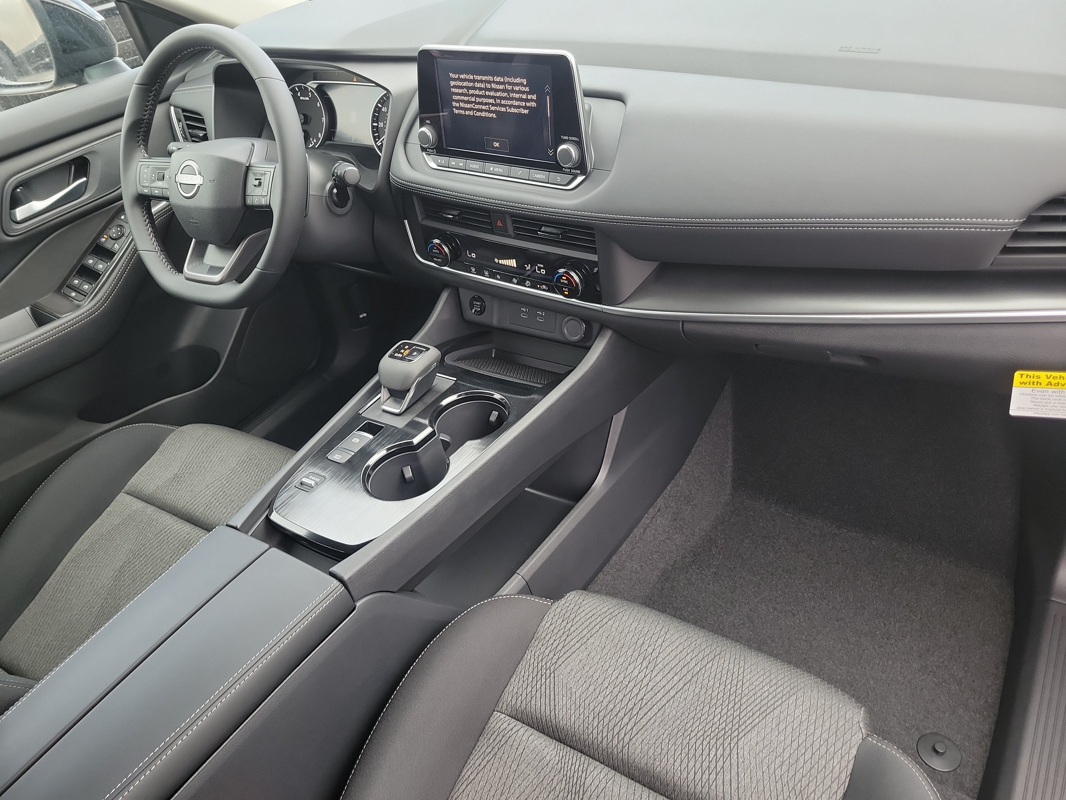 2027 Nissan Rogue SV