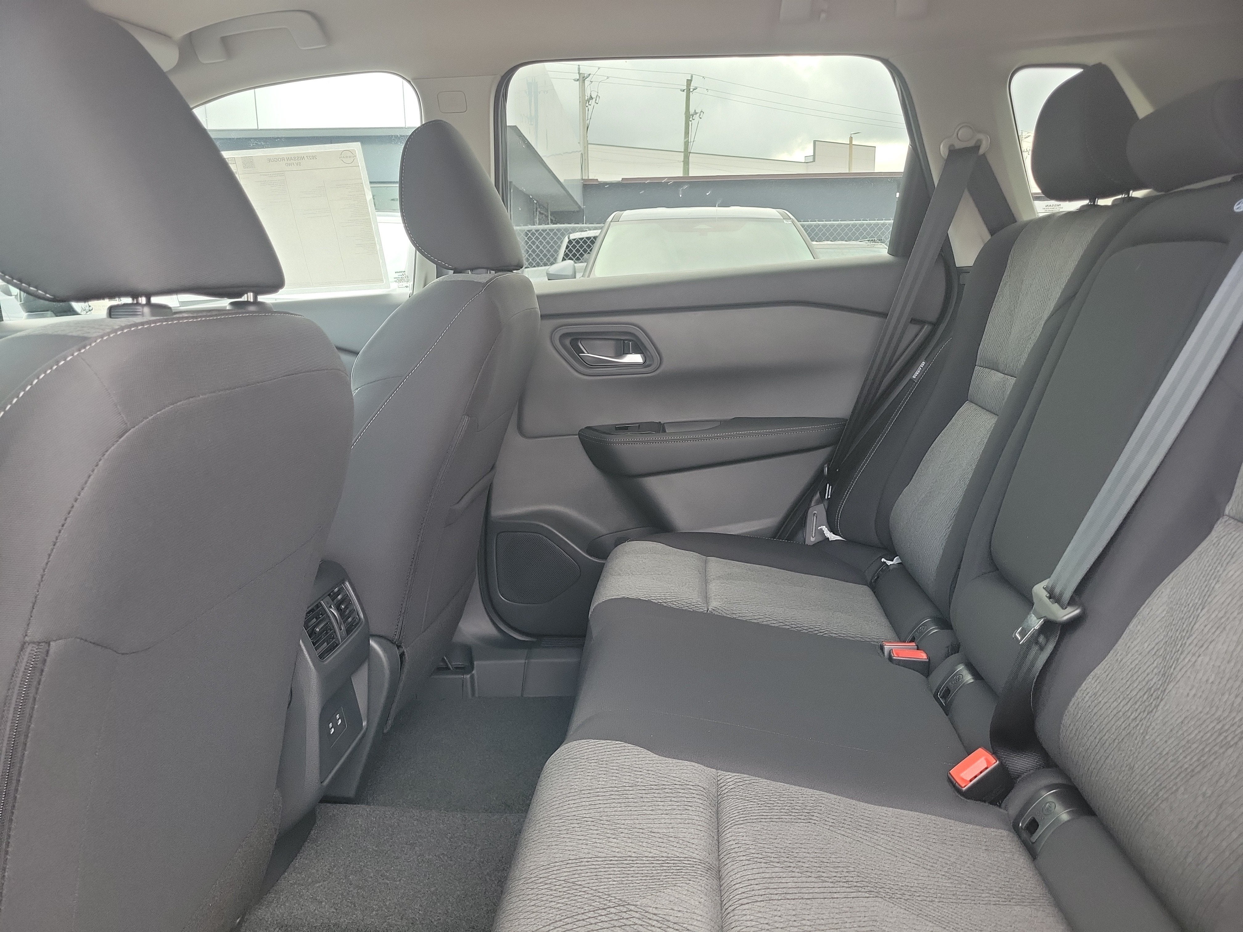 2027 Nissan Rogue SV