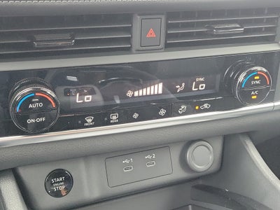 2027 Nissan Rogue SV