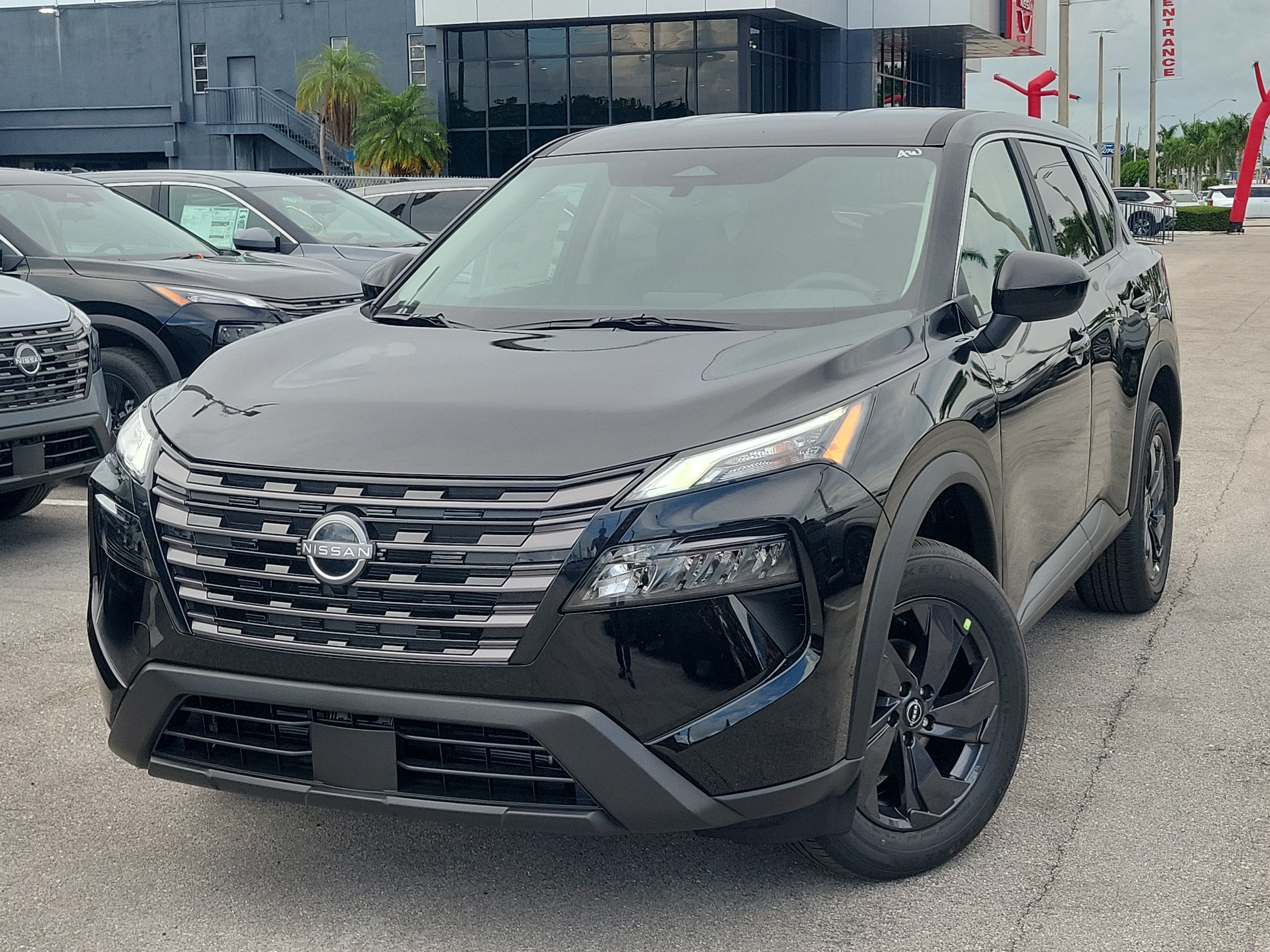 2027 Nissan Rogue SV