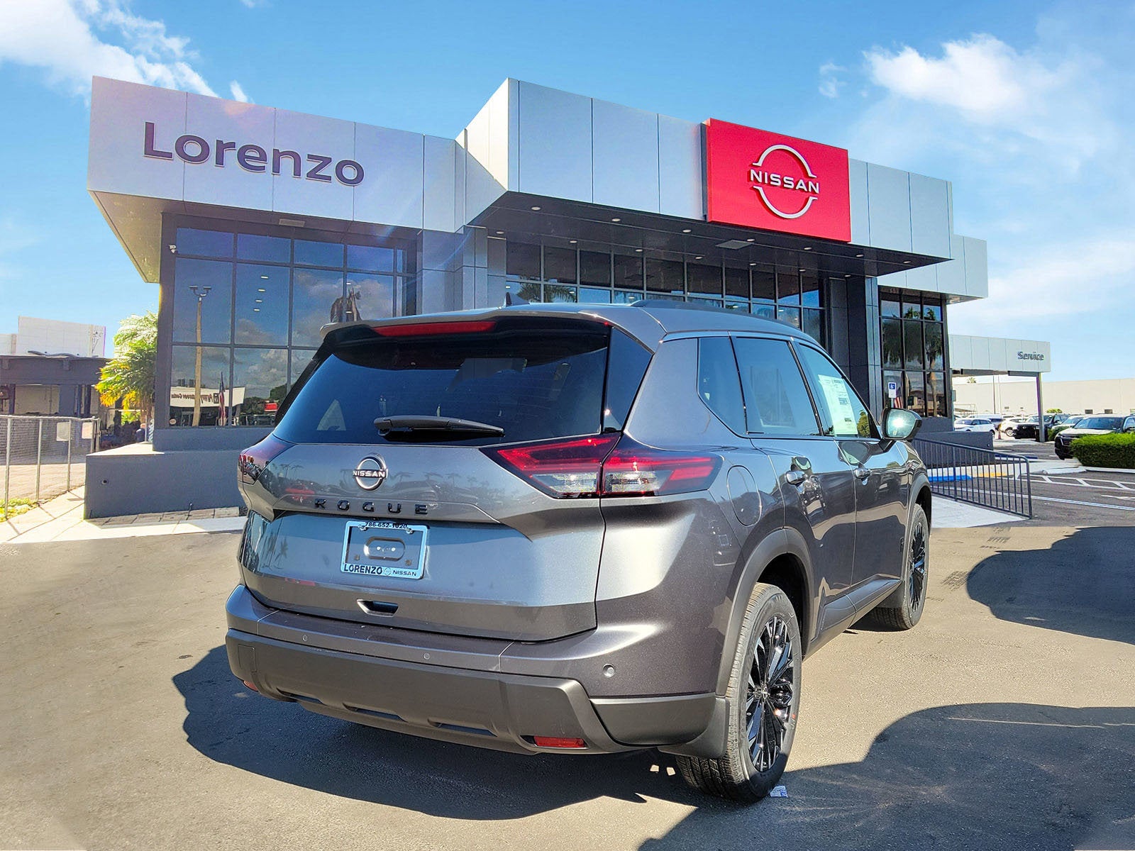 2026 Nissan Rogue Dark Armor