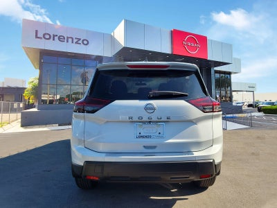 2026 Nissan Rogue SV