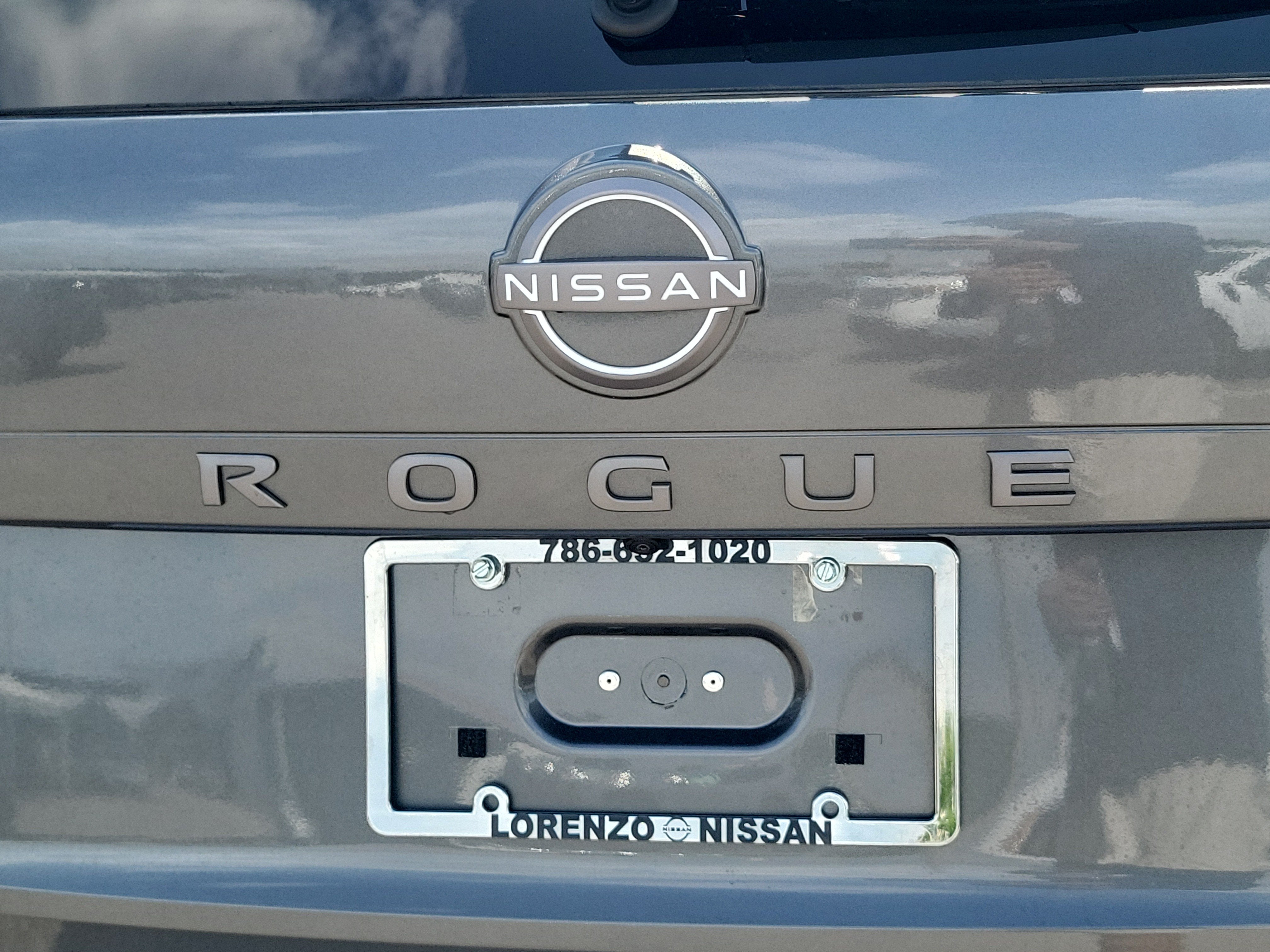 2027 Nissan Rogue SV