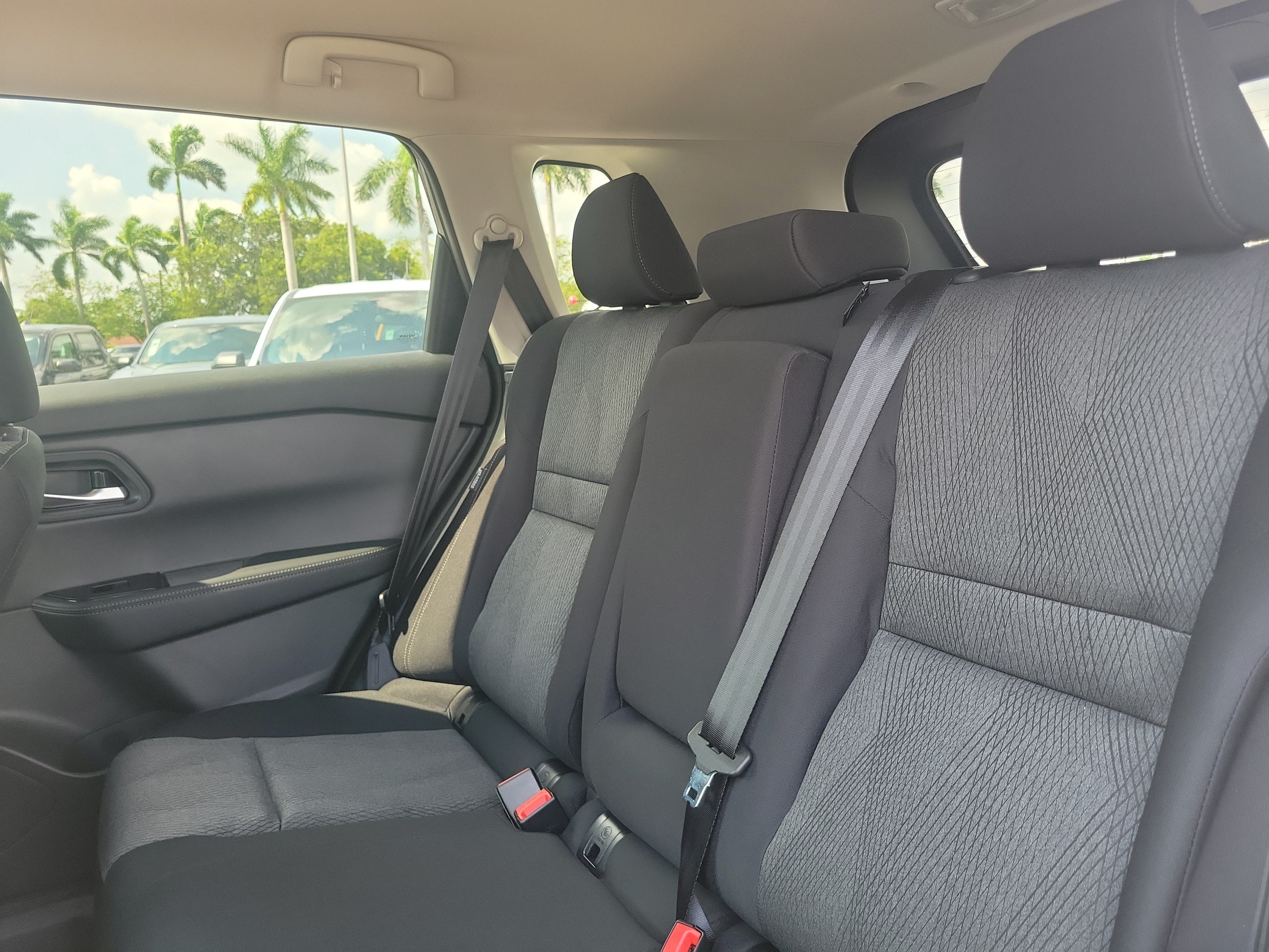 2027 Nissan Rogue SV