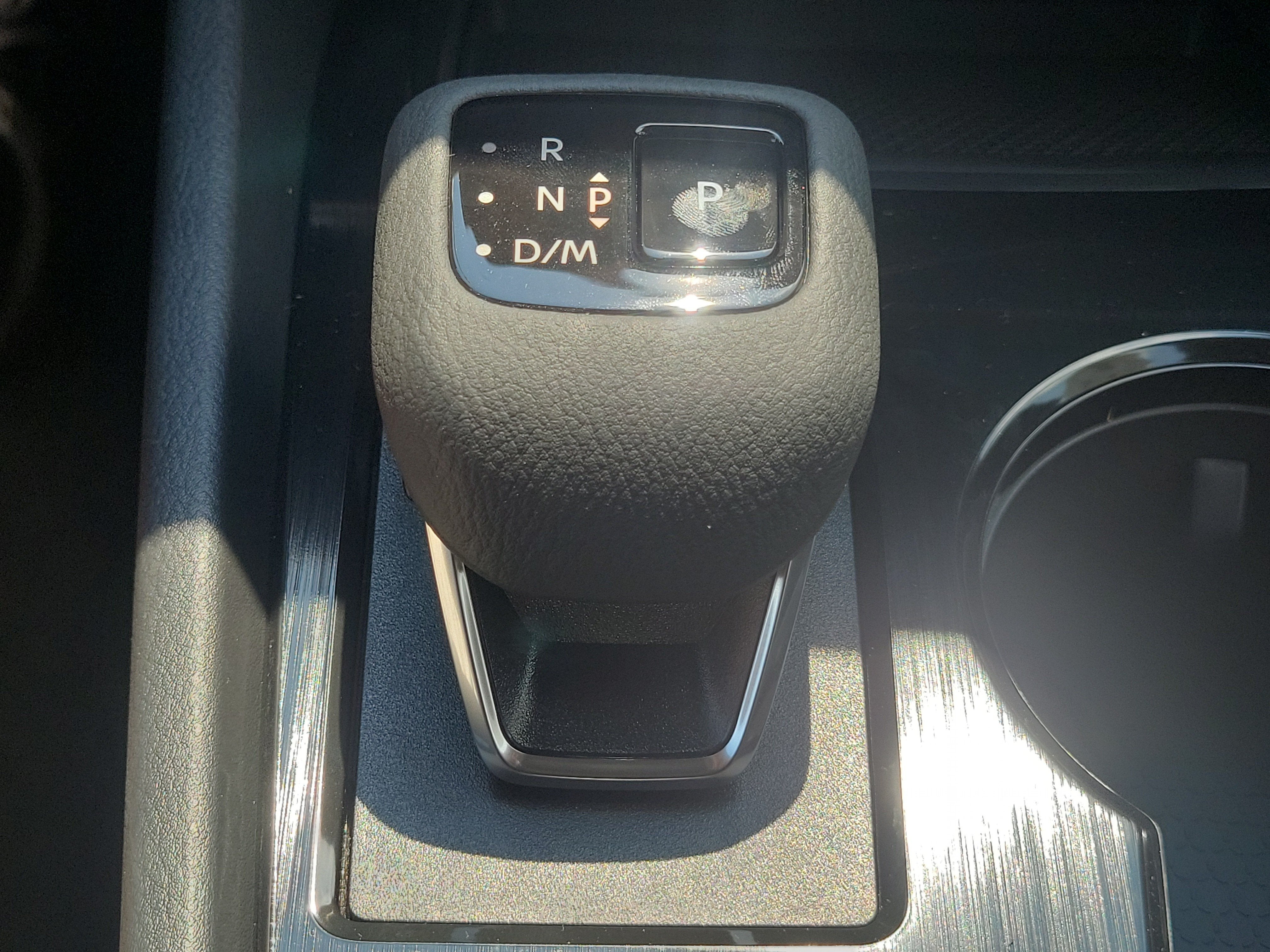 2027 Nissan Rogue SV
