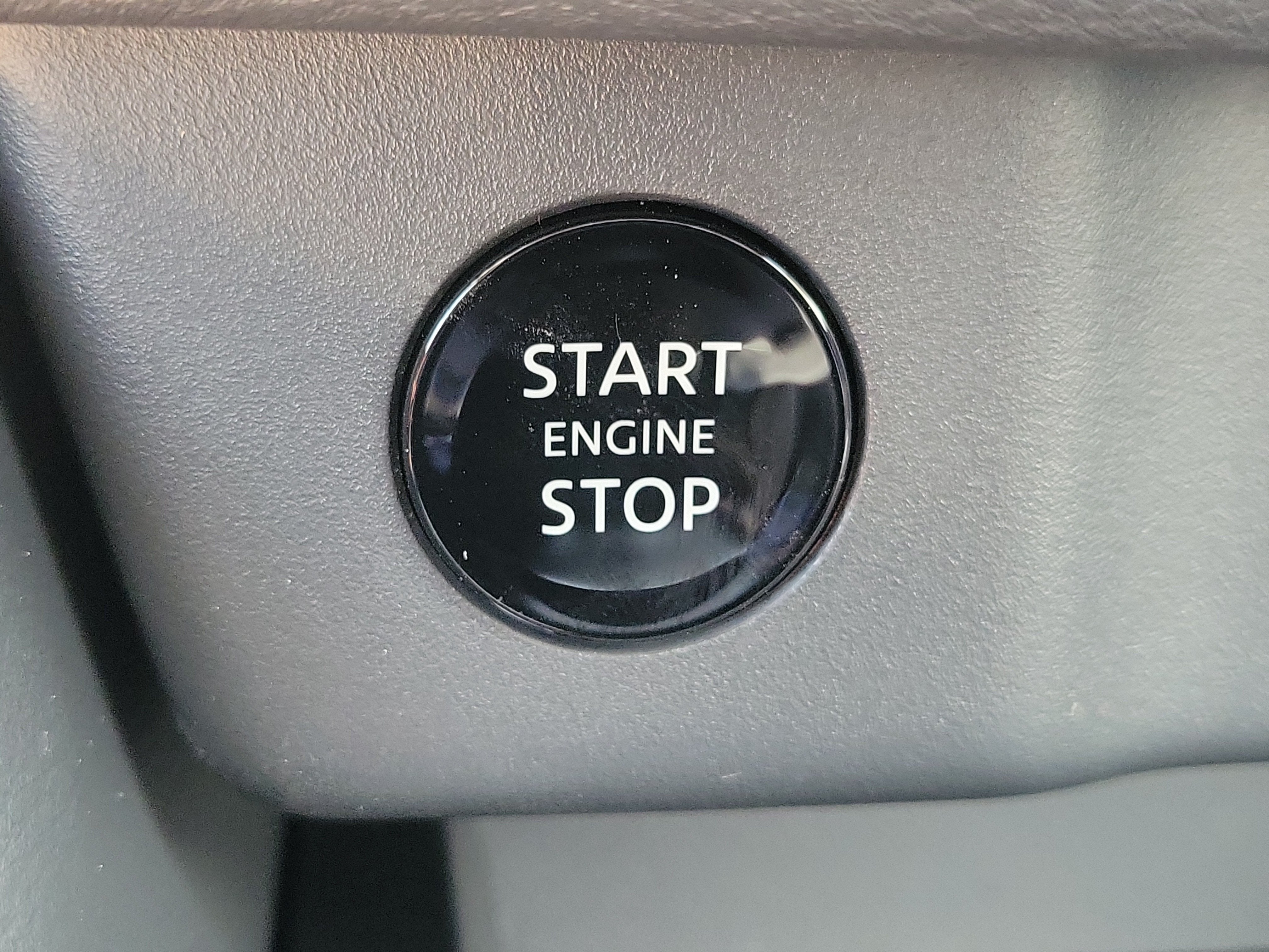 2027 Nissan Rogue SV