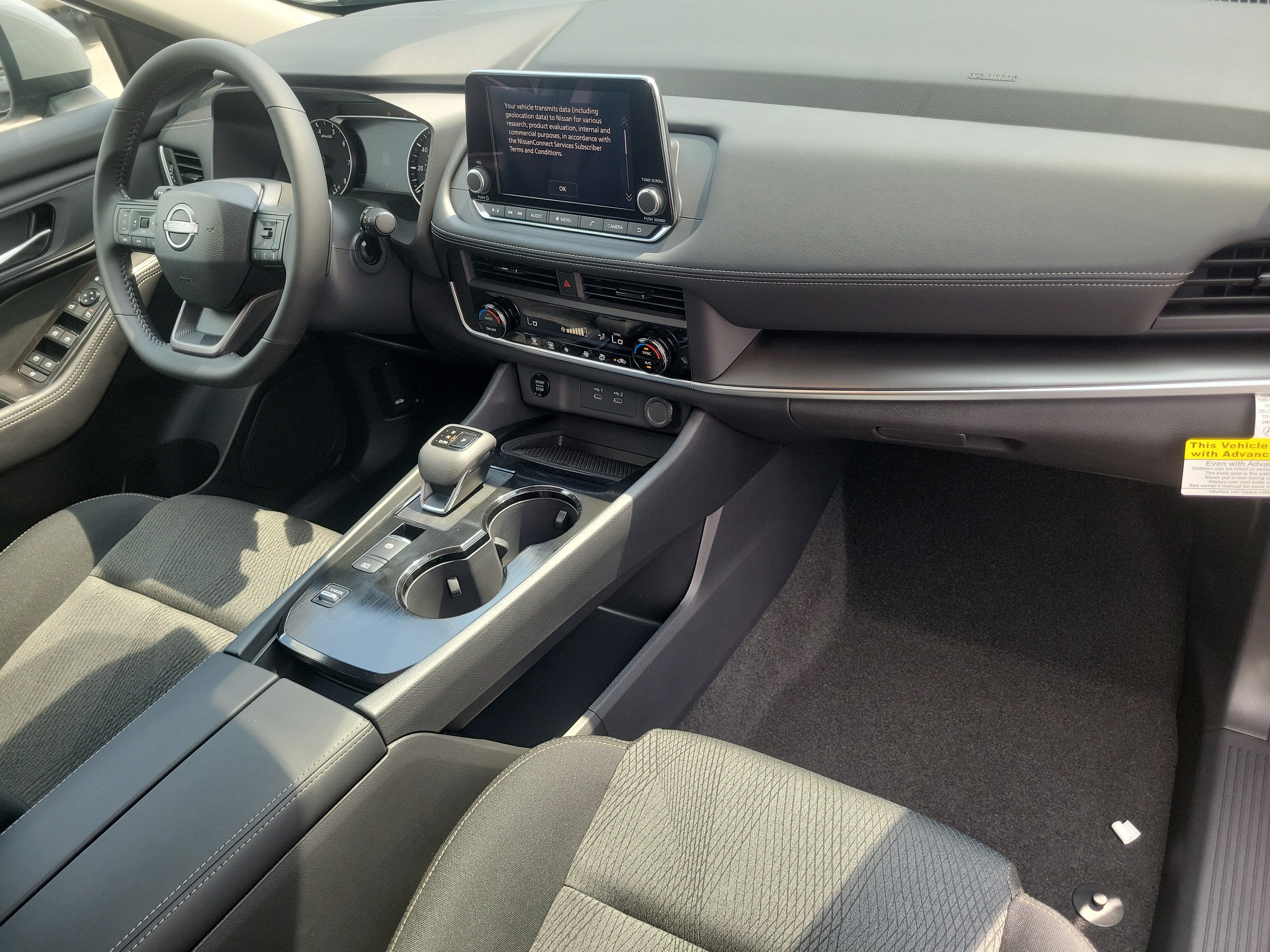 2027 Nissan Rogue SV