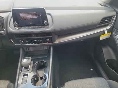 2027 Nissan Rogue SV