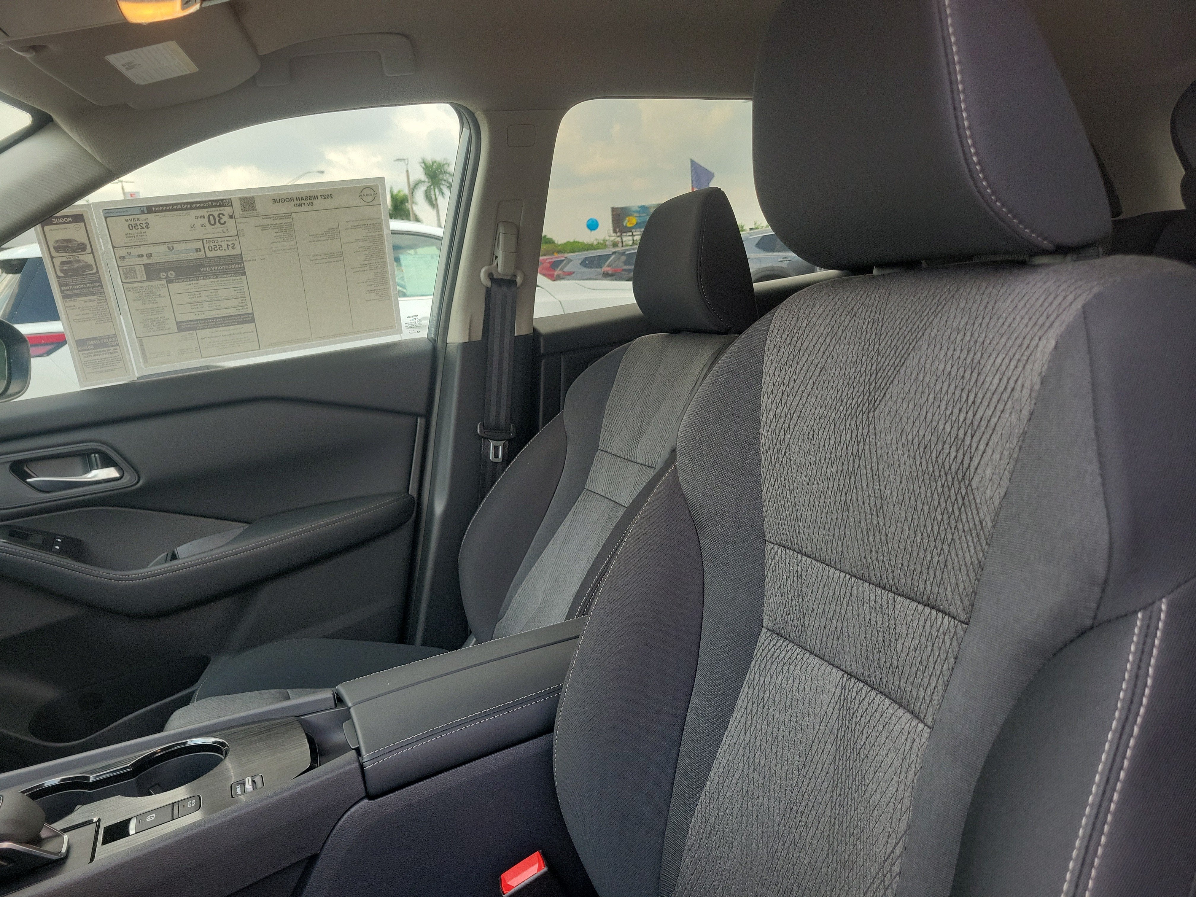 2027 Nissan Rogue SV