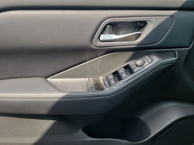 2027 Nissan Rogue SV
