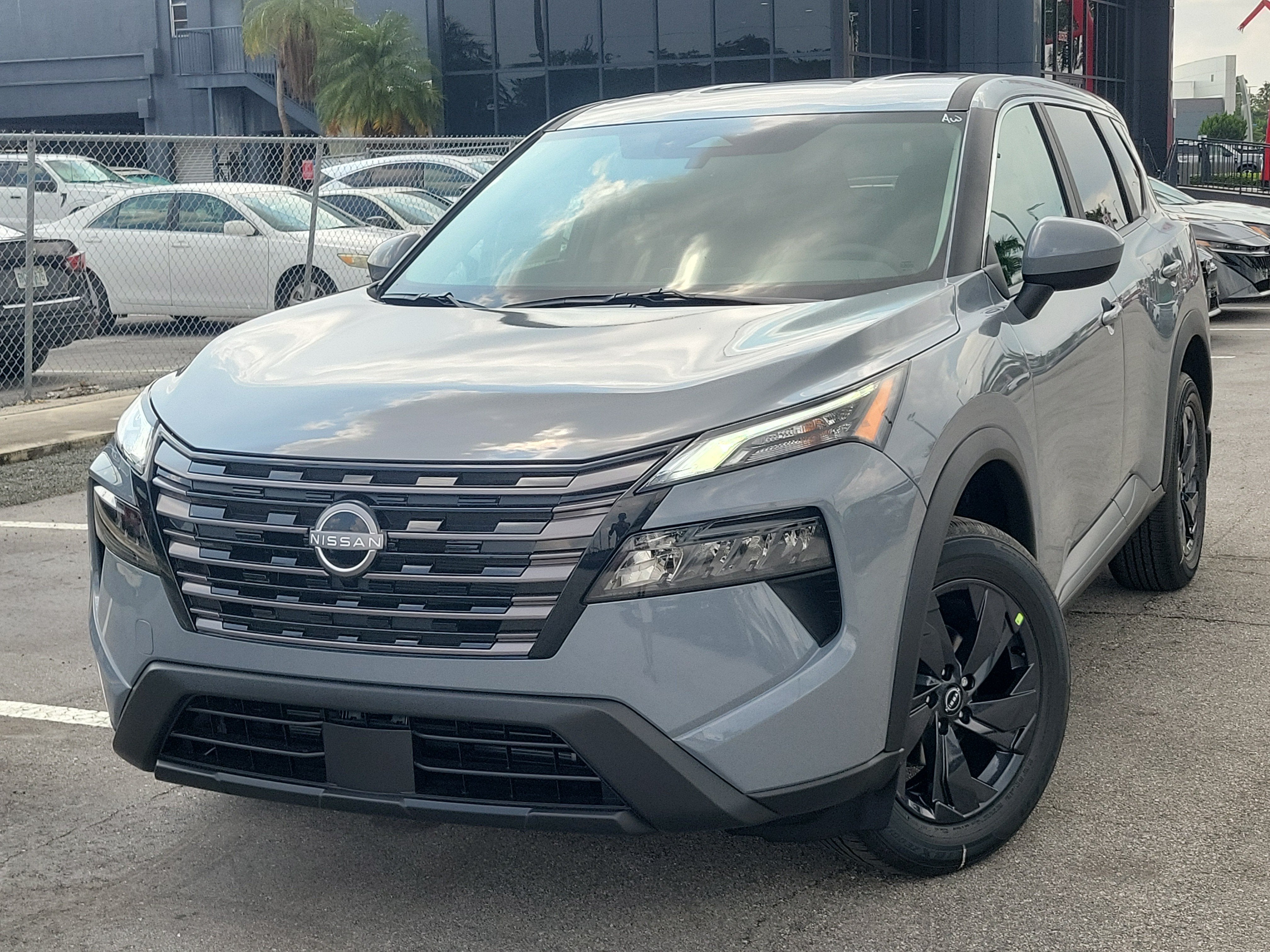 2027 Nissan Rogue SV