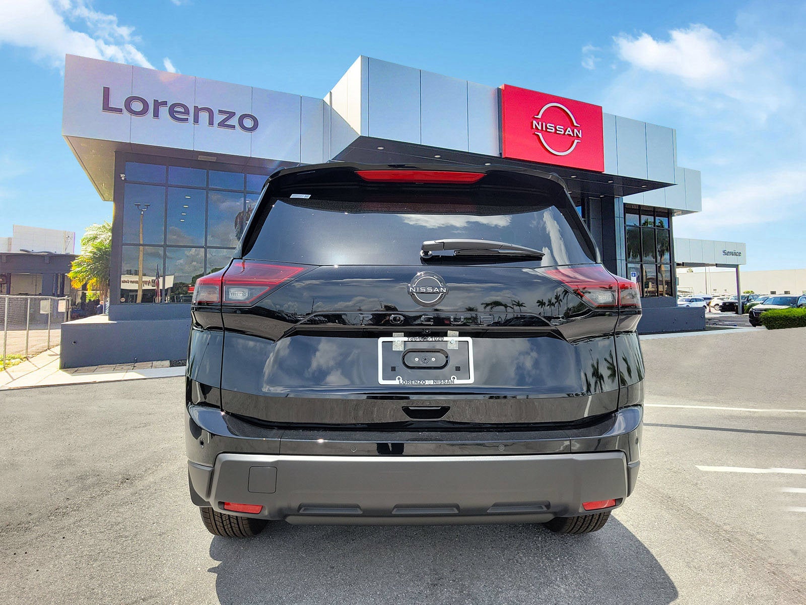 2026 Nissan Rogue Dark Armor™