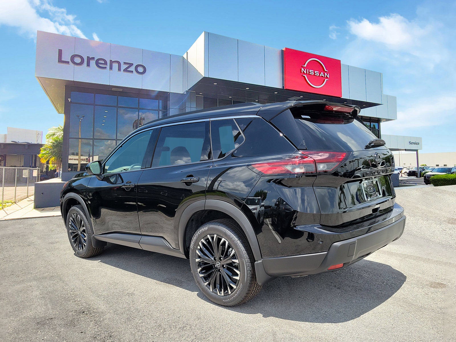 2026 Nissan Rogue Dark Armor™