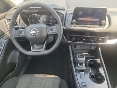 2027 Nissan Rogue SV