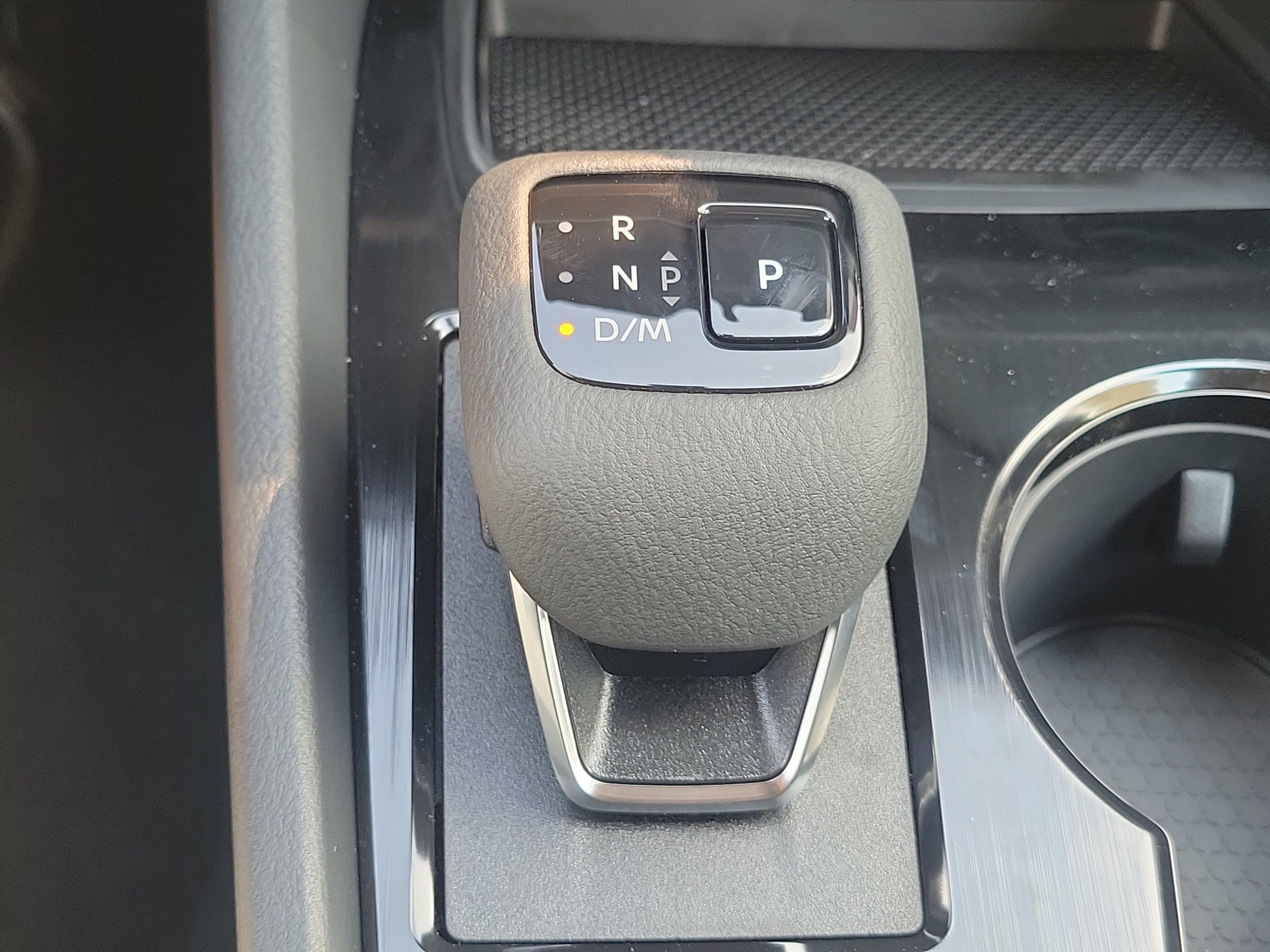 2027 Nissan Rogue SV