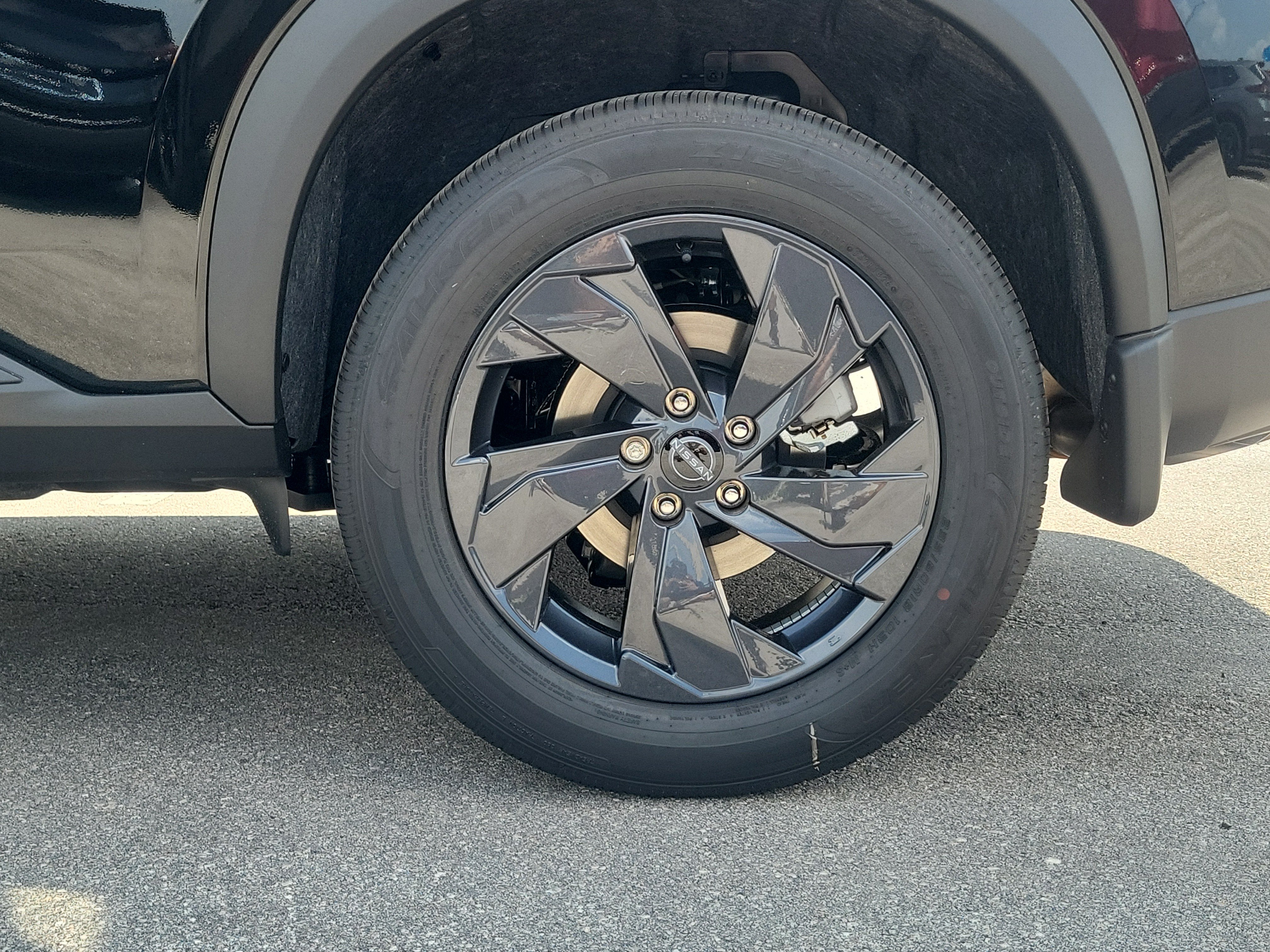 2027 Nissan Rogue SV