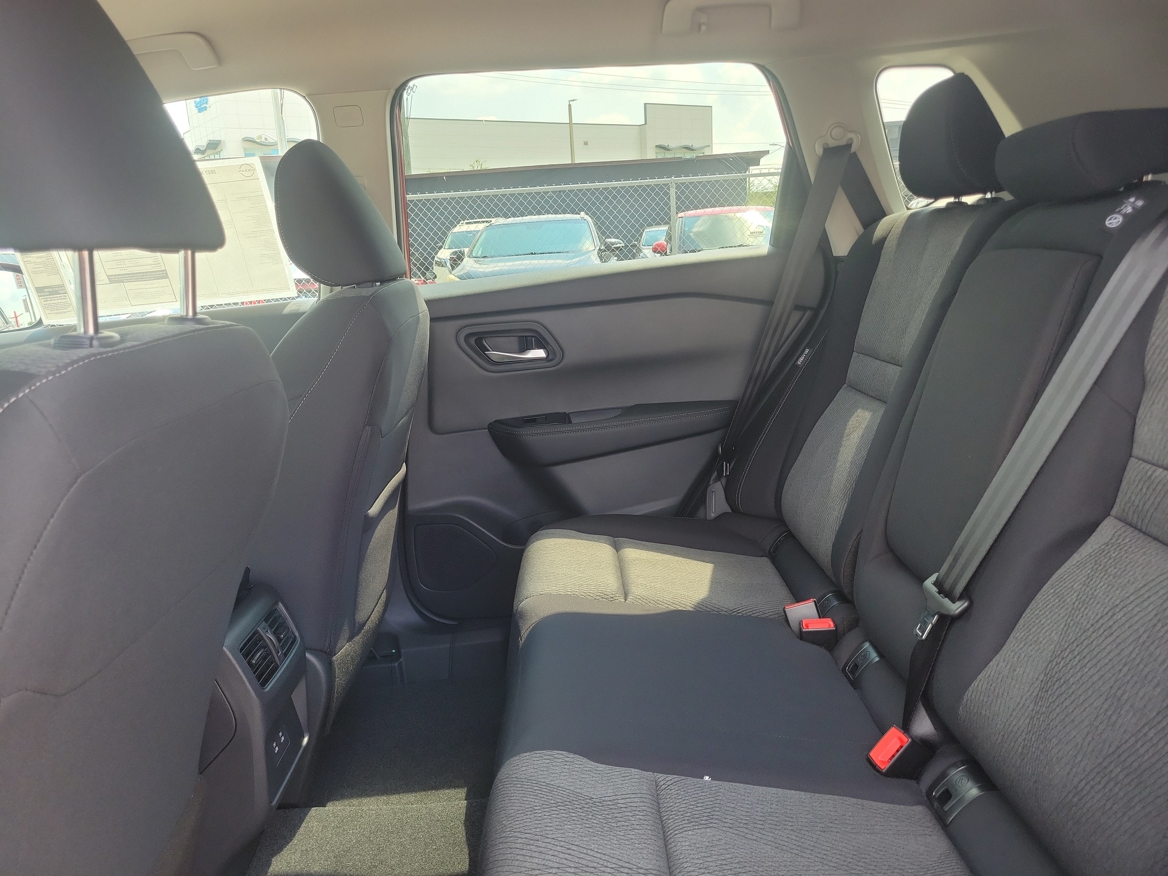 2027 Nissan Rogue SV