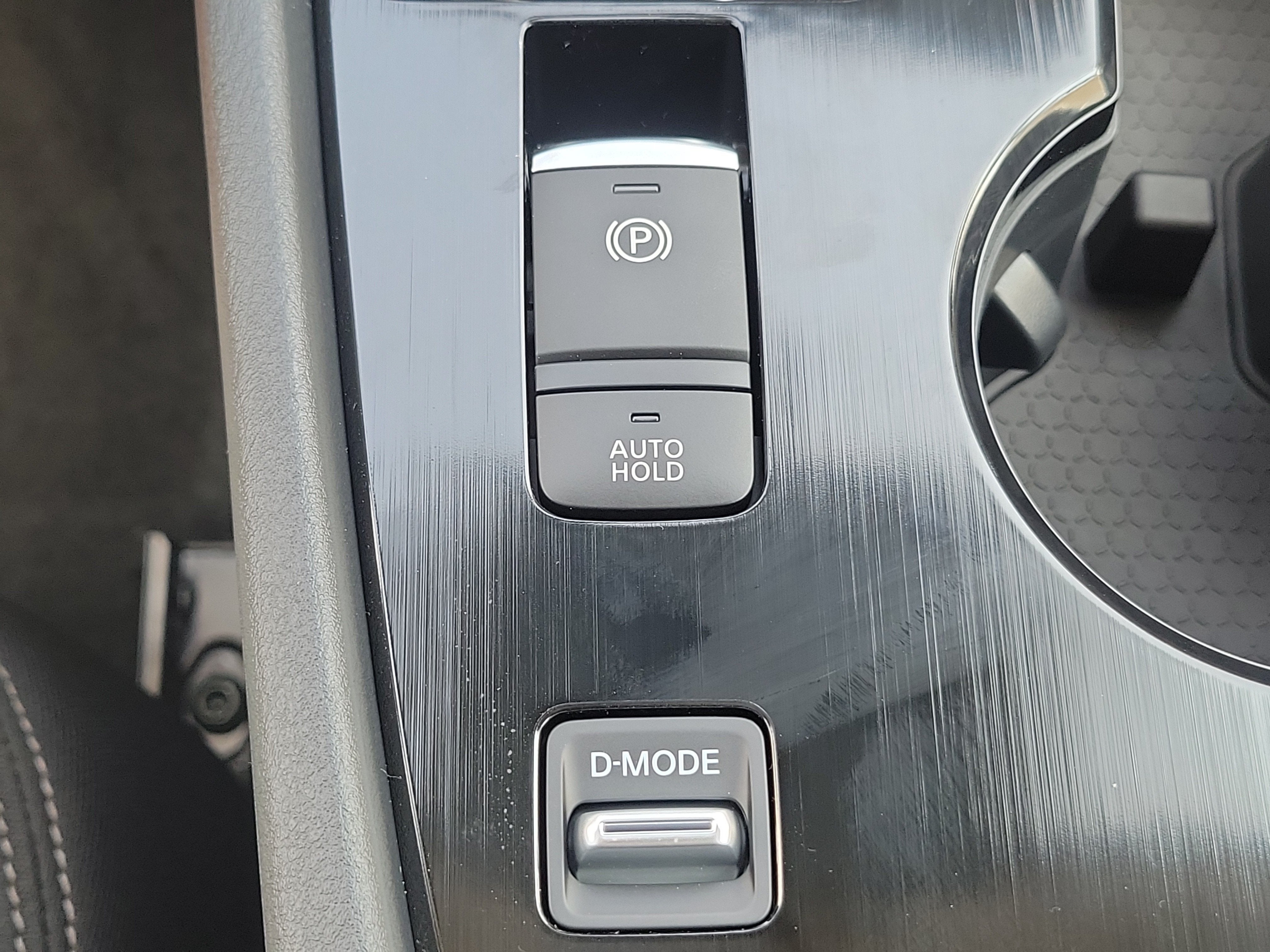 2027 Nissan Rogue SV