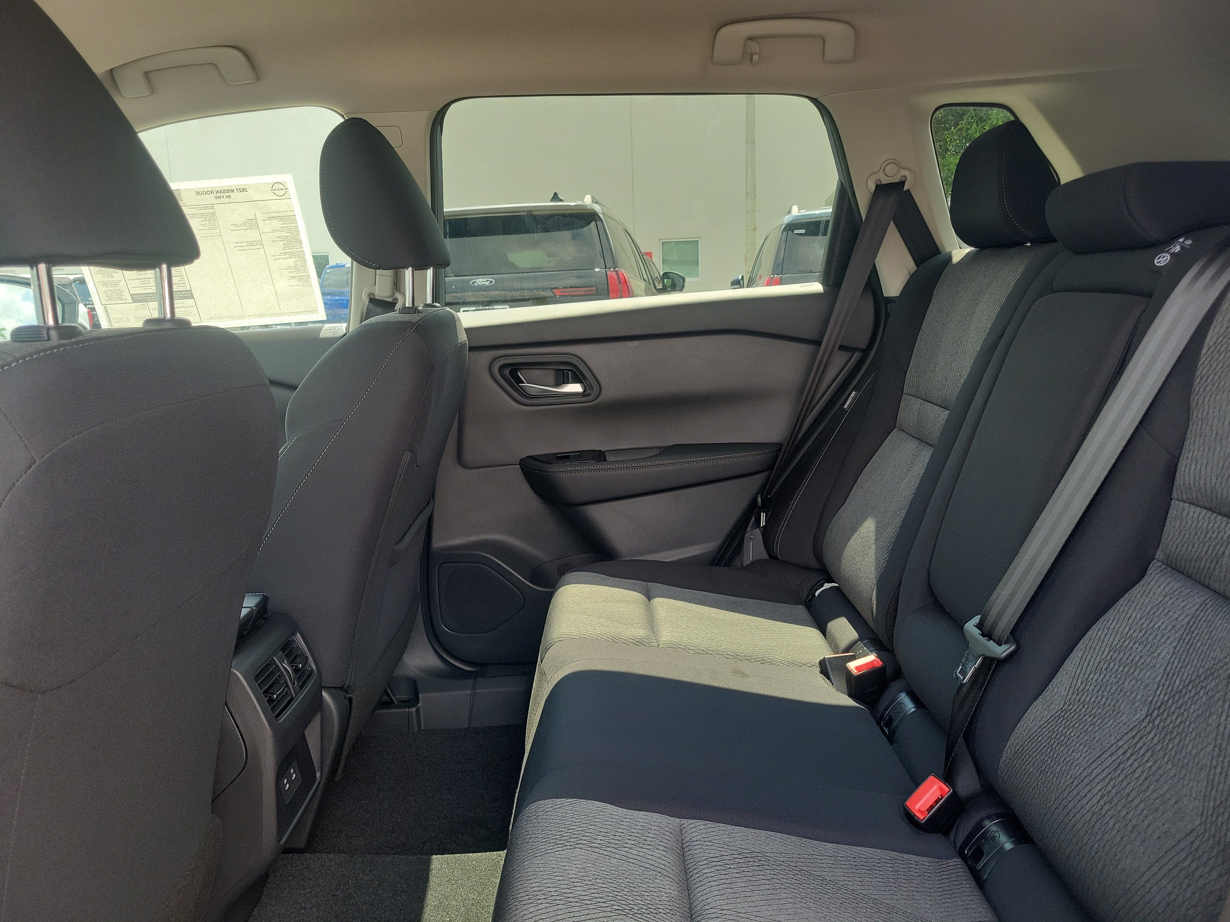 2027 Nissan Rogue SV