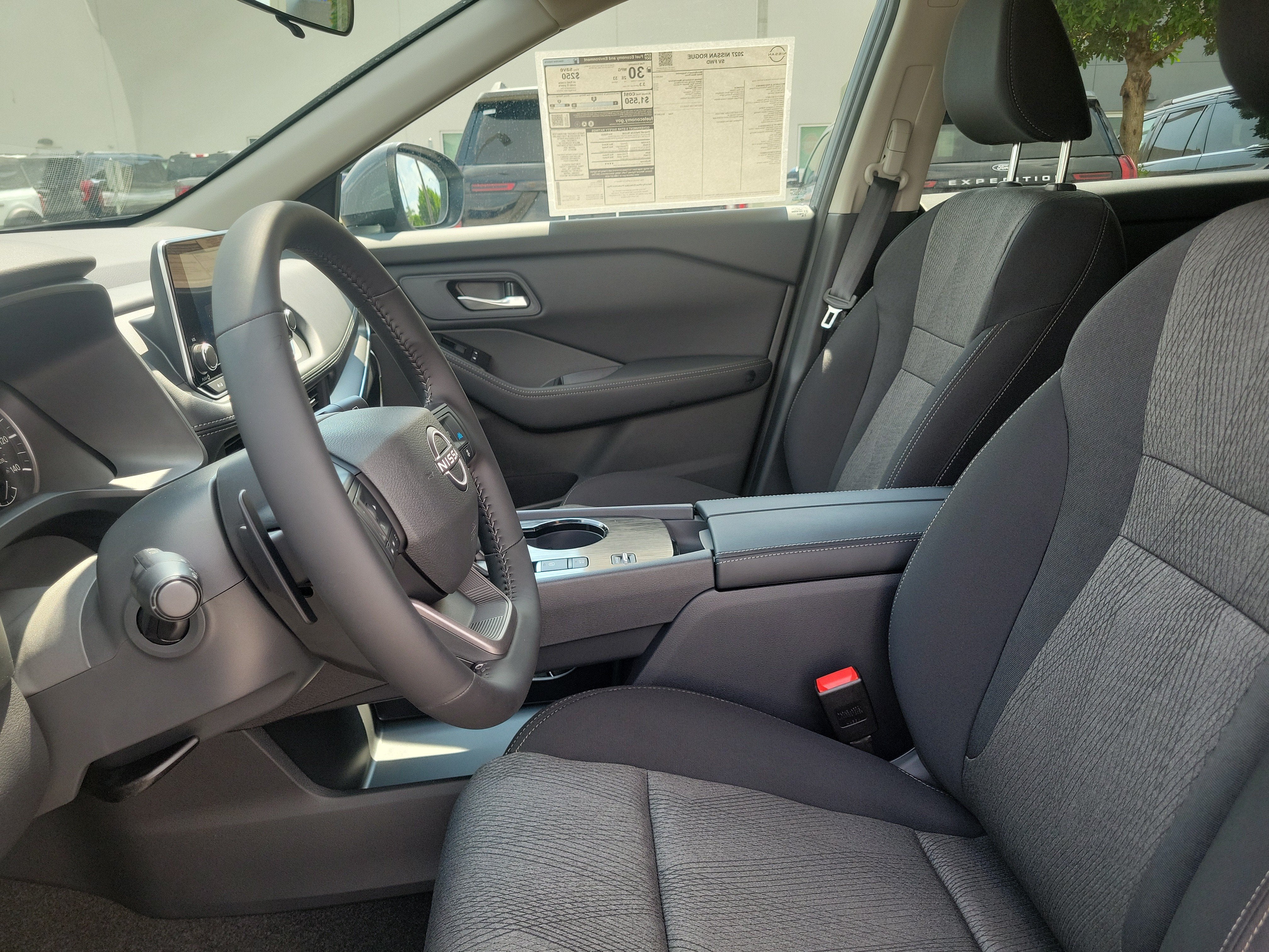 2027 Nissan Rogue SV