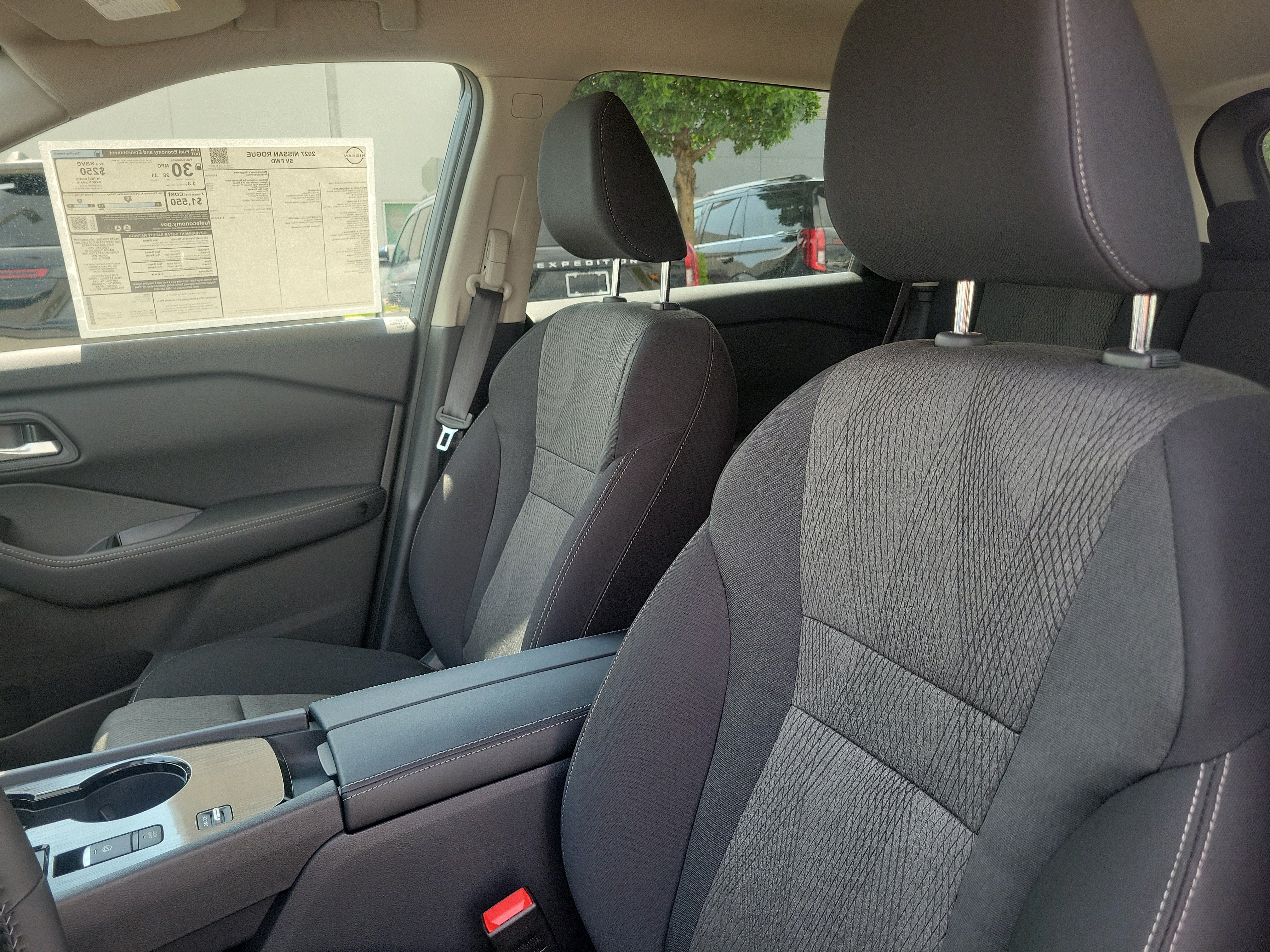 2027 Nissan Rogue SV