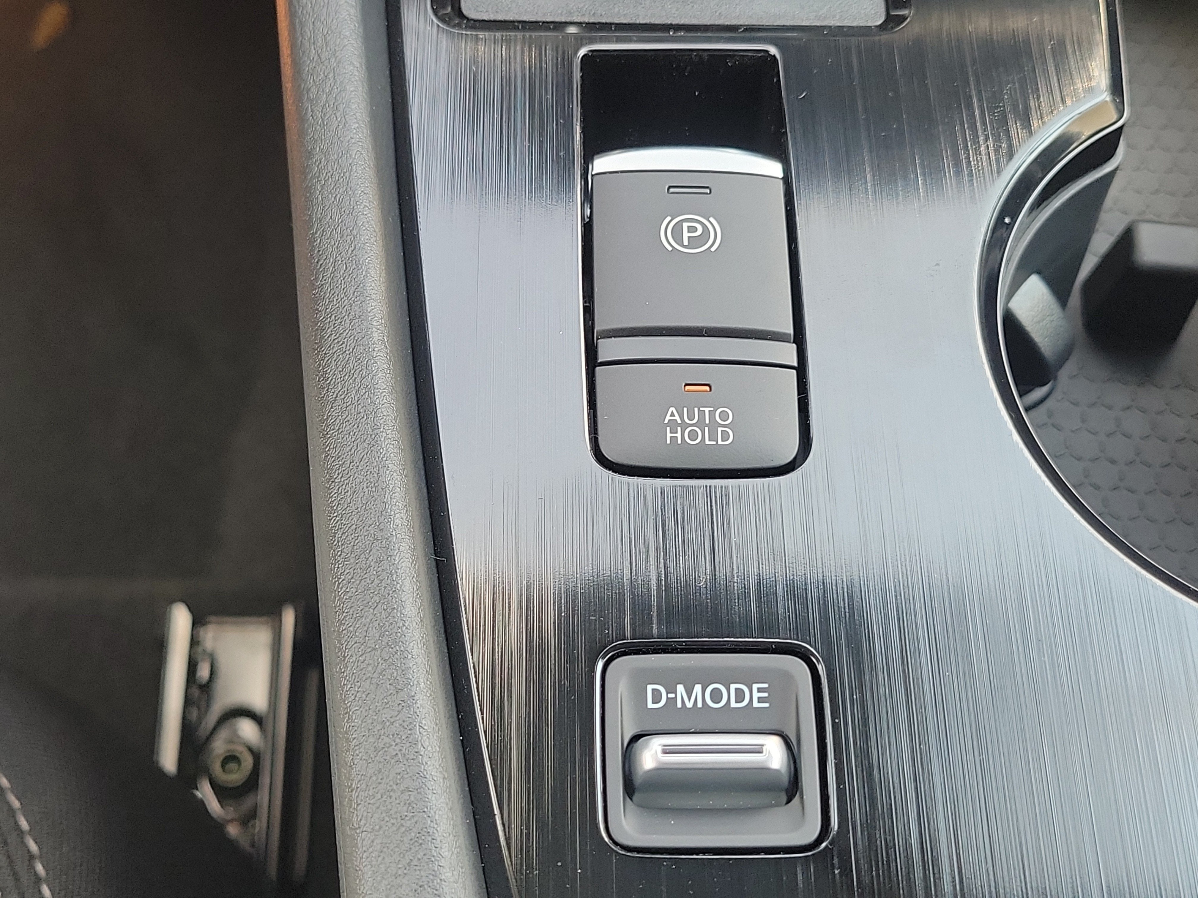 2027 Nissan Rogue SV
