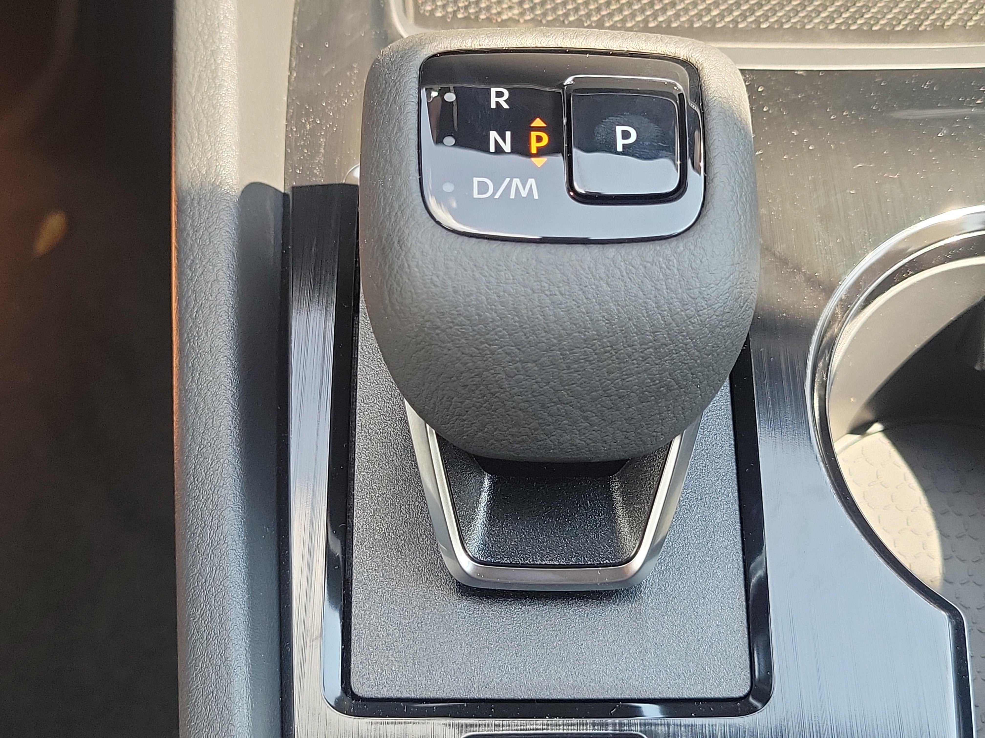 2027 Nissan Rogue SV