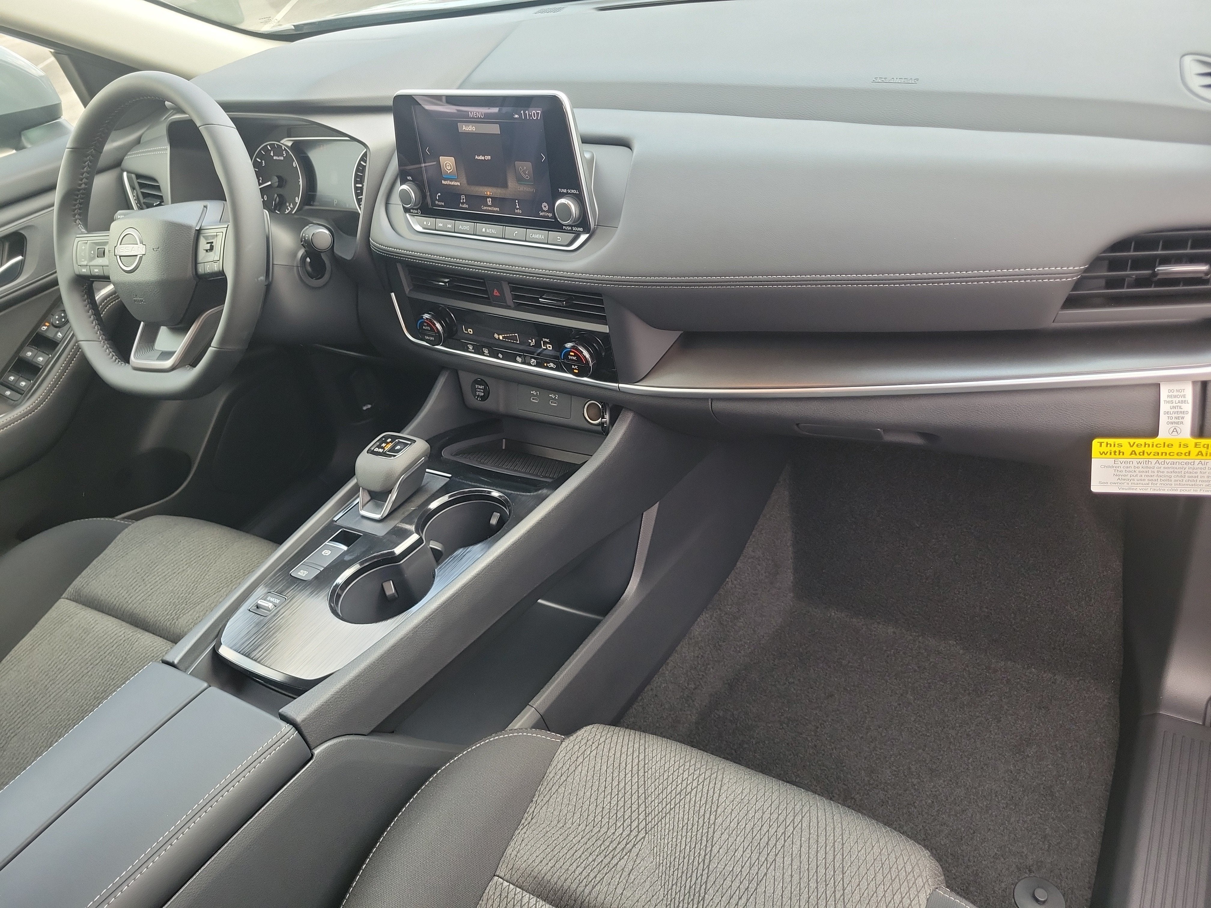 2027 Nissan Rogue SV