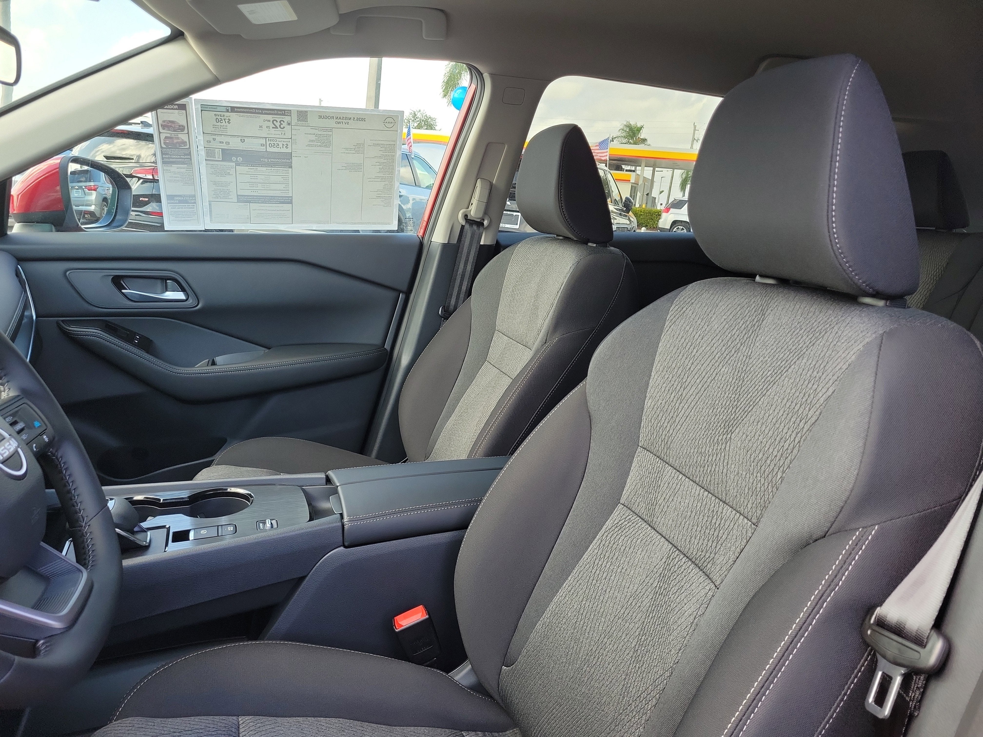 2026 Nissan Rogue SV