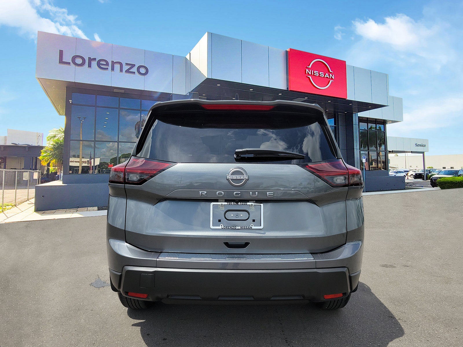 2026 Nissan Rogue SV