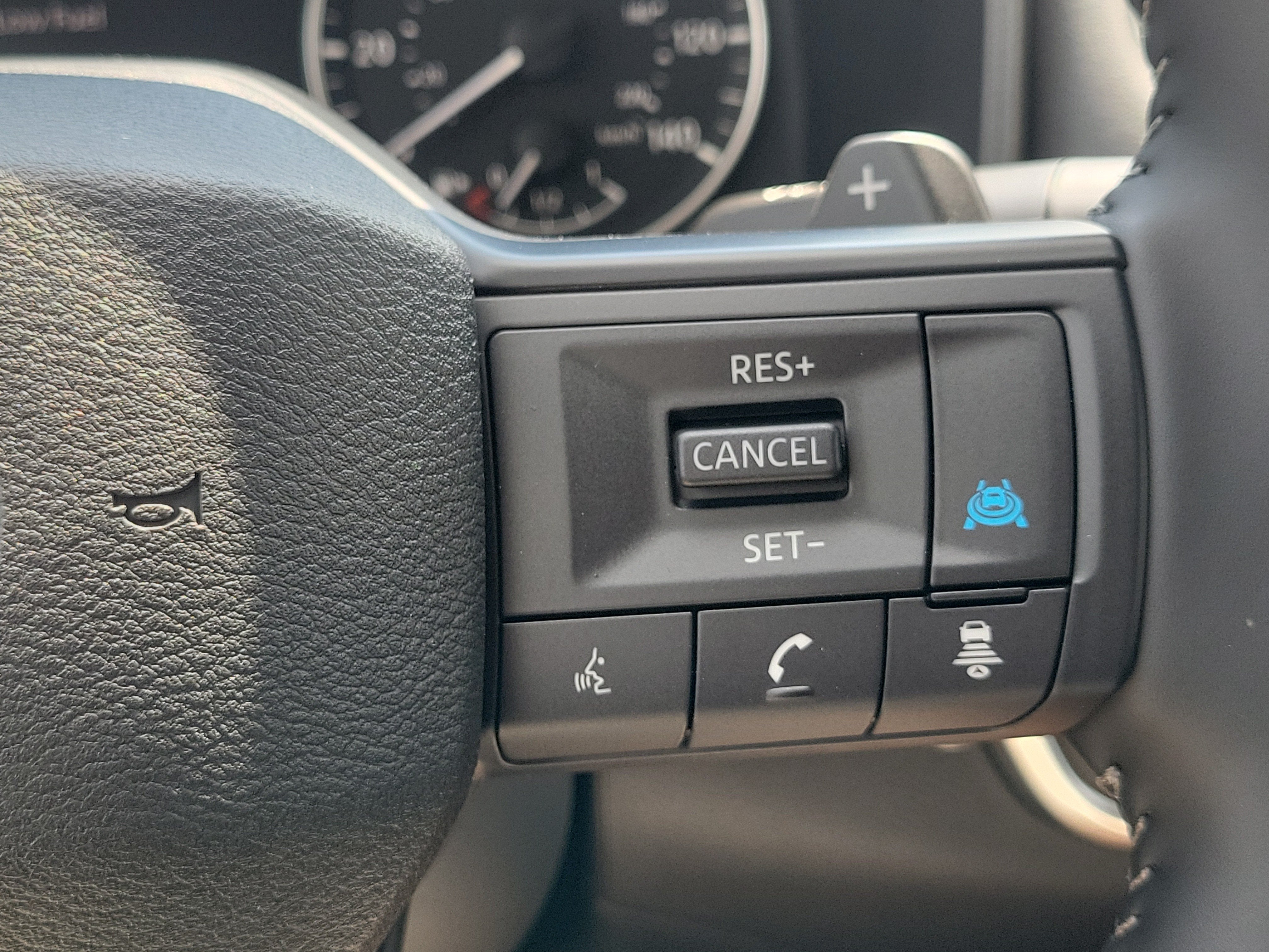 2027 Nissan Rogue SV