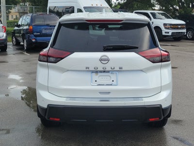 2025 Nissan Rogue SV