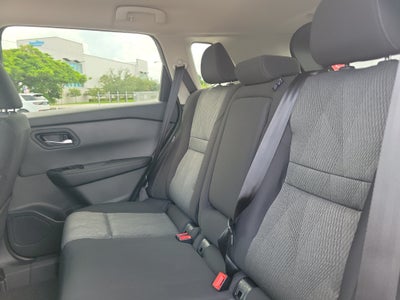 2027 Nissan Rogue SV