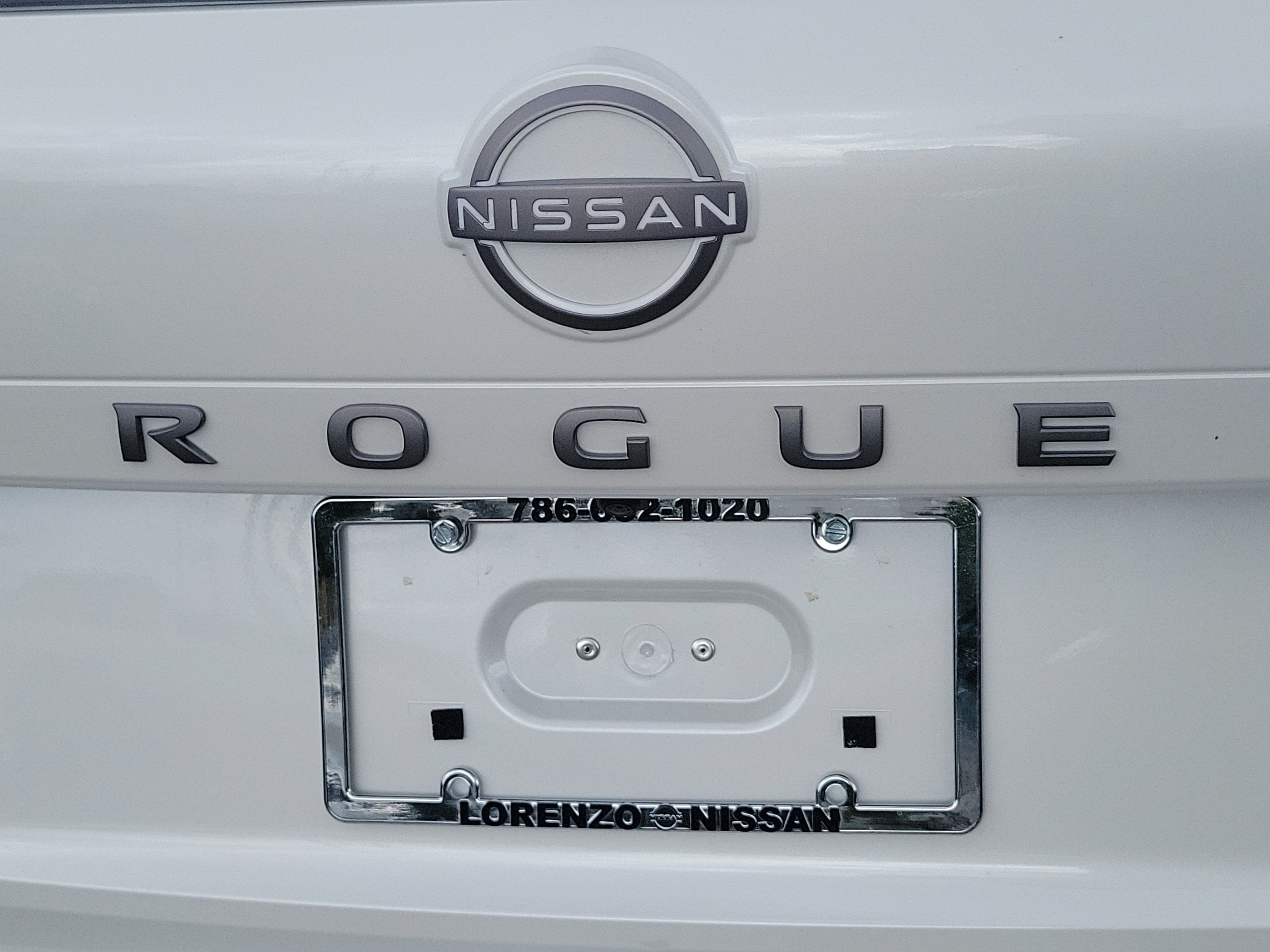 2027 Nissan Rogue SV