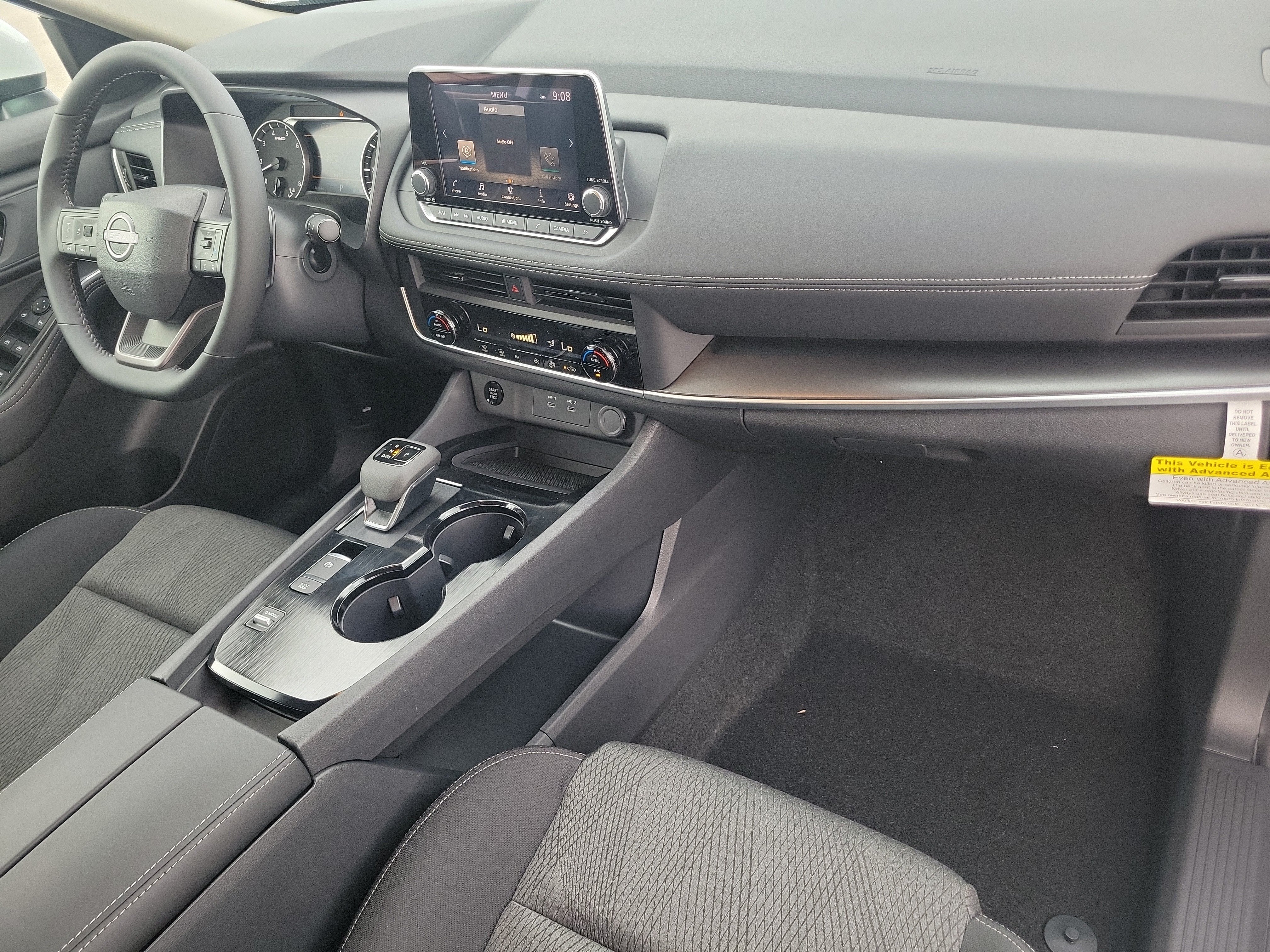 2027 Nissan Rogue SV