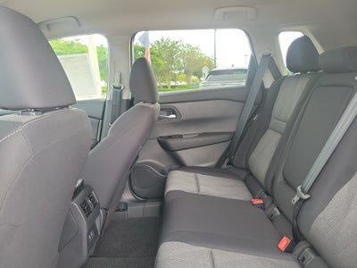 2027 Nissan Rogue SV