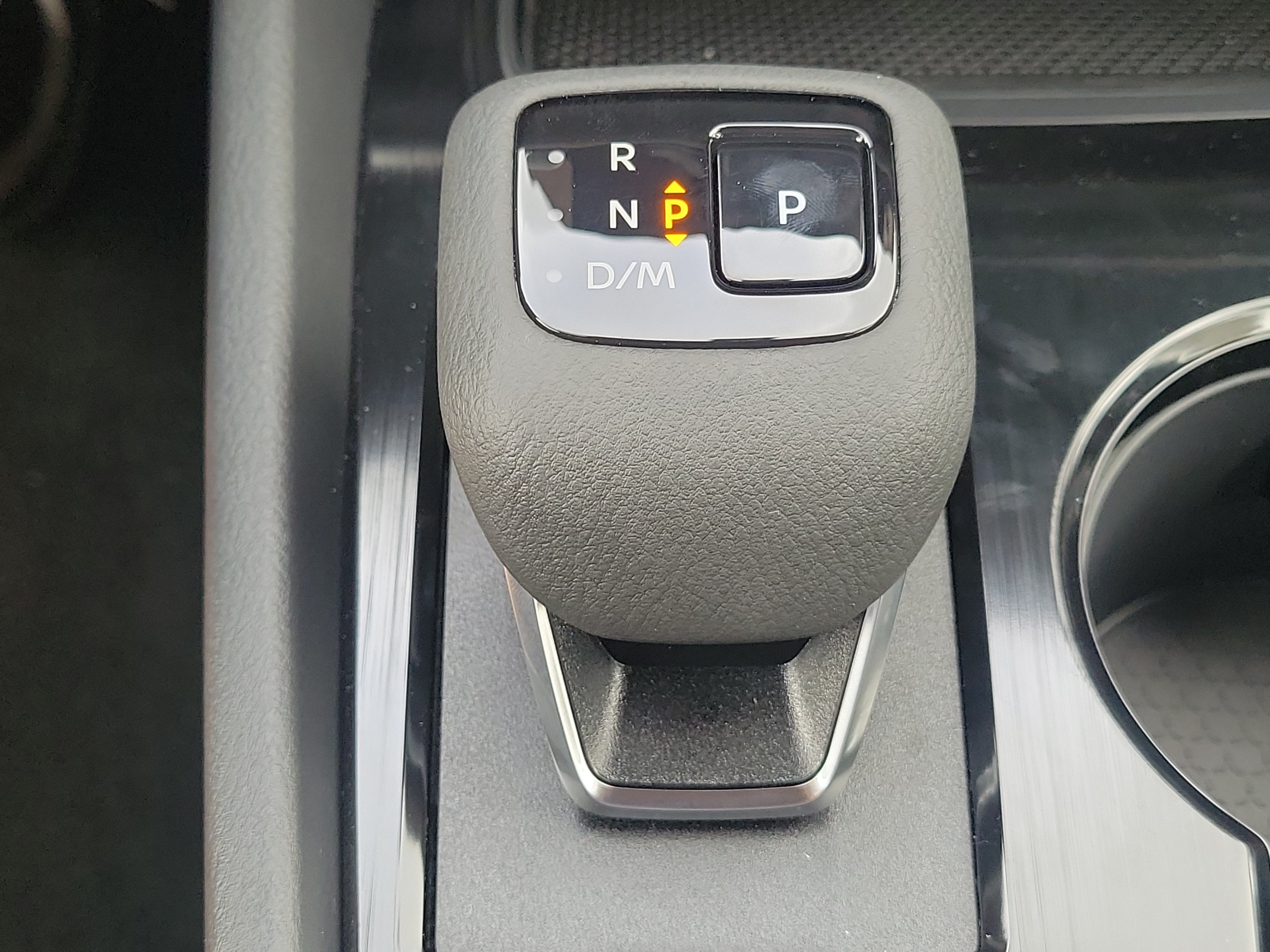 2027 Nissan Rogue SV