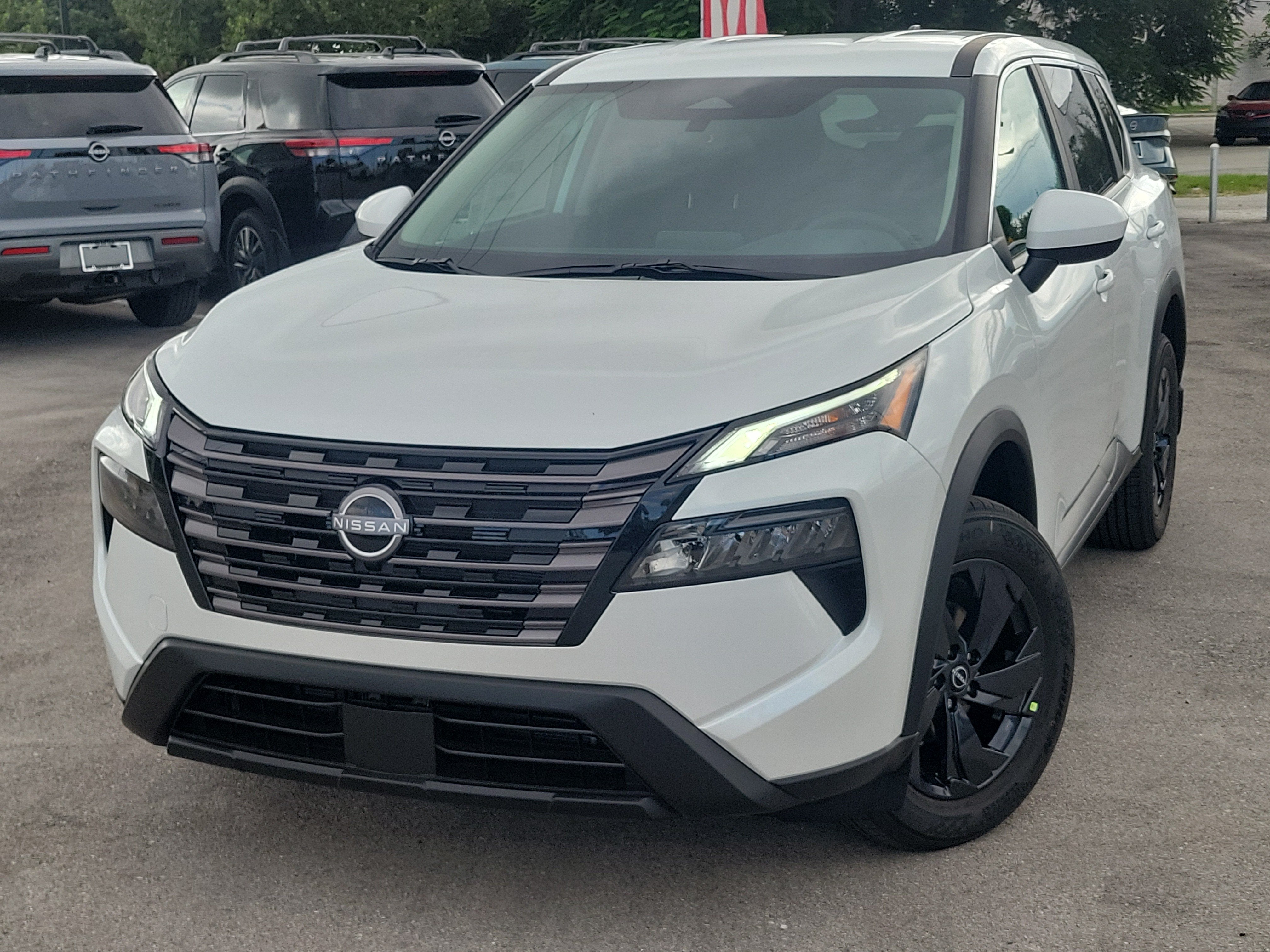 2027 Nissan Rogue SV
