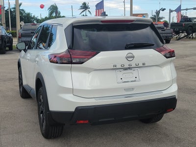 2027 Nissan Rogue SV