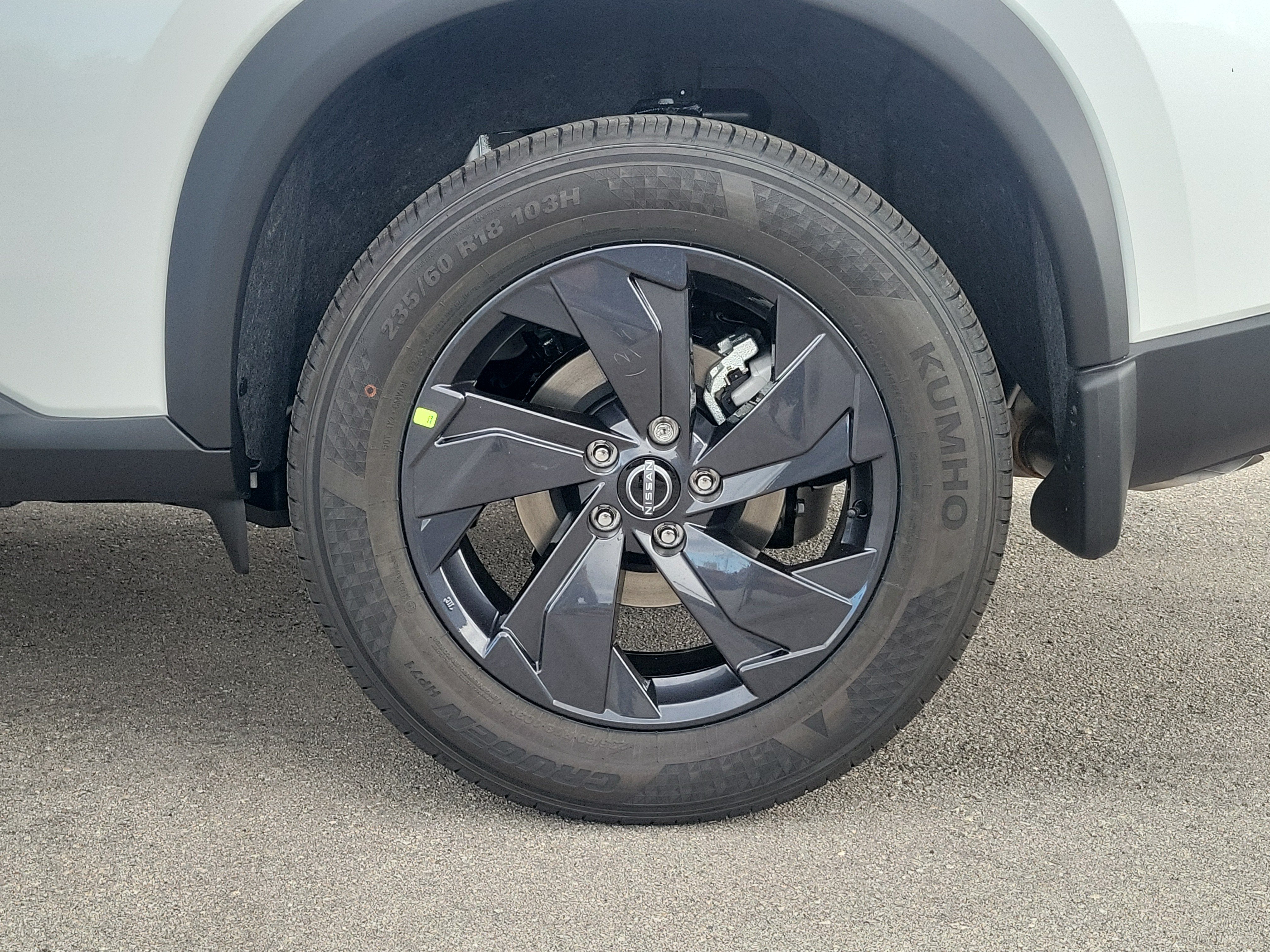 2027 Nissan Rogue SV