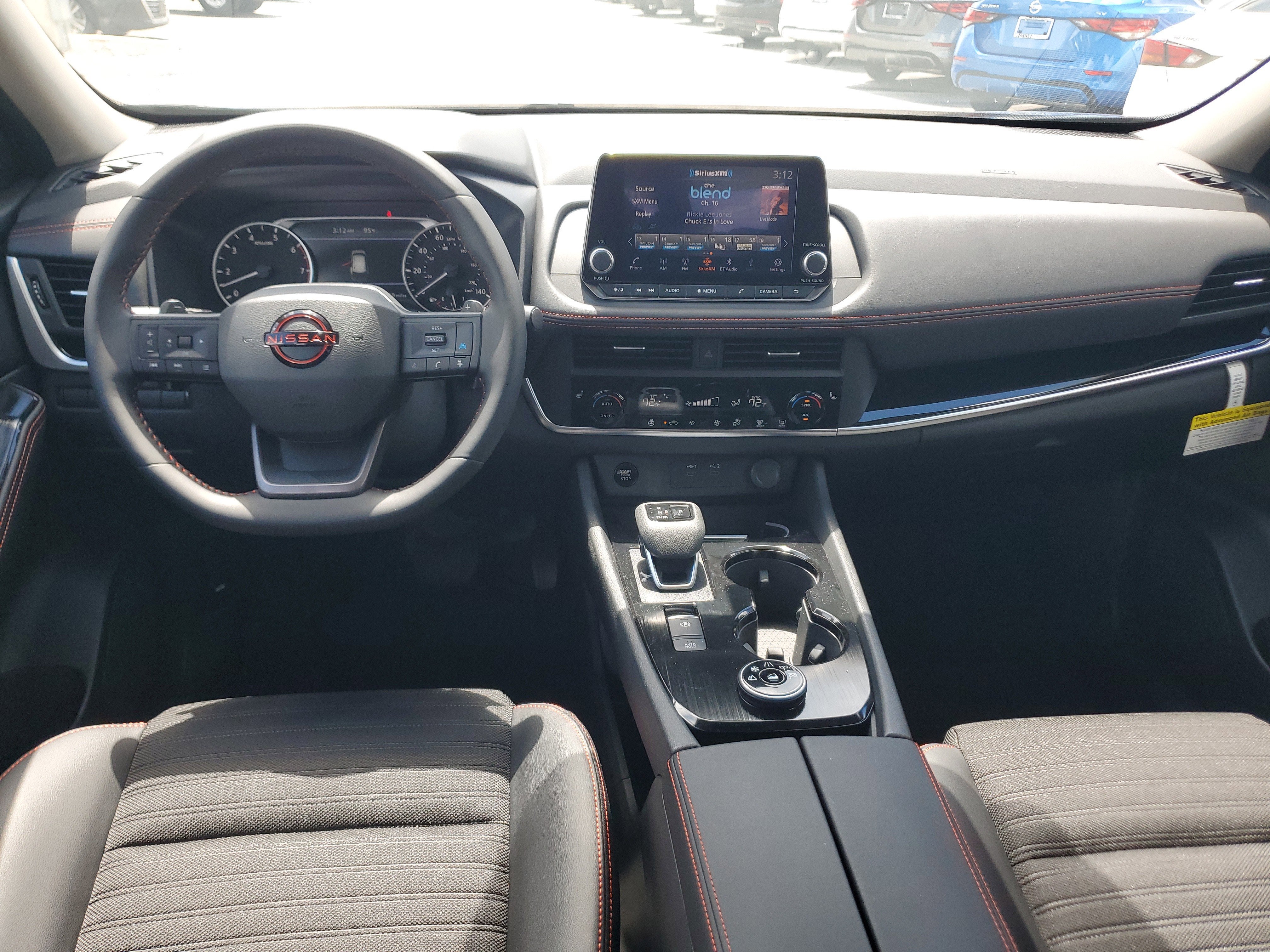 2025 Nissan Rogue Rock Creek®