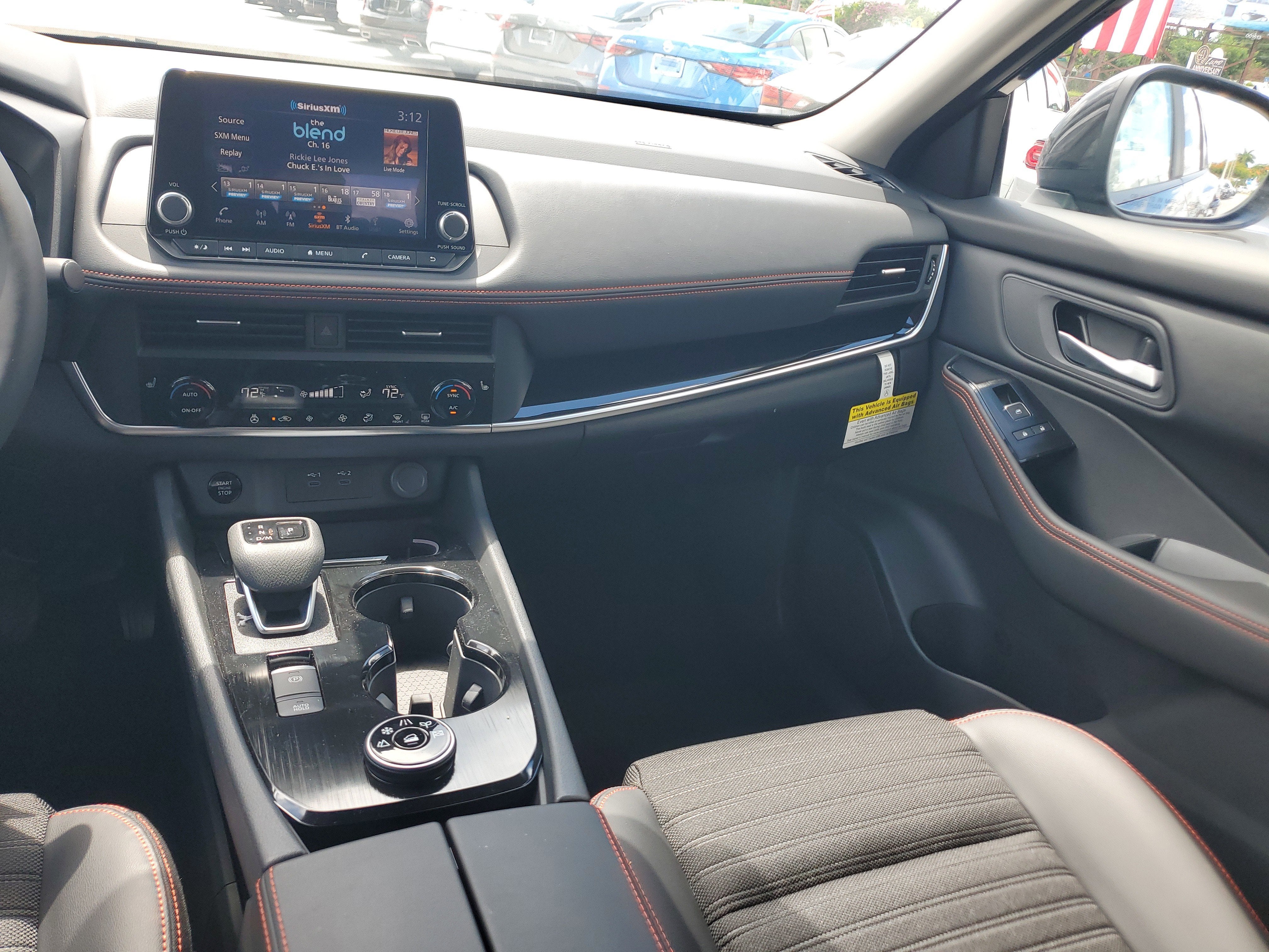 2025 Nissan Rogue Rock Creek®