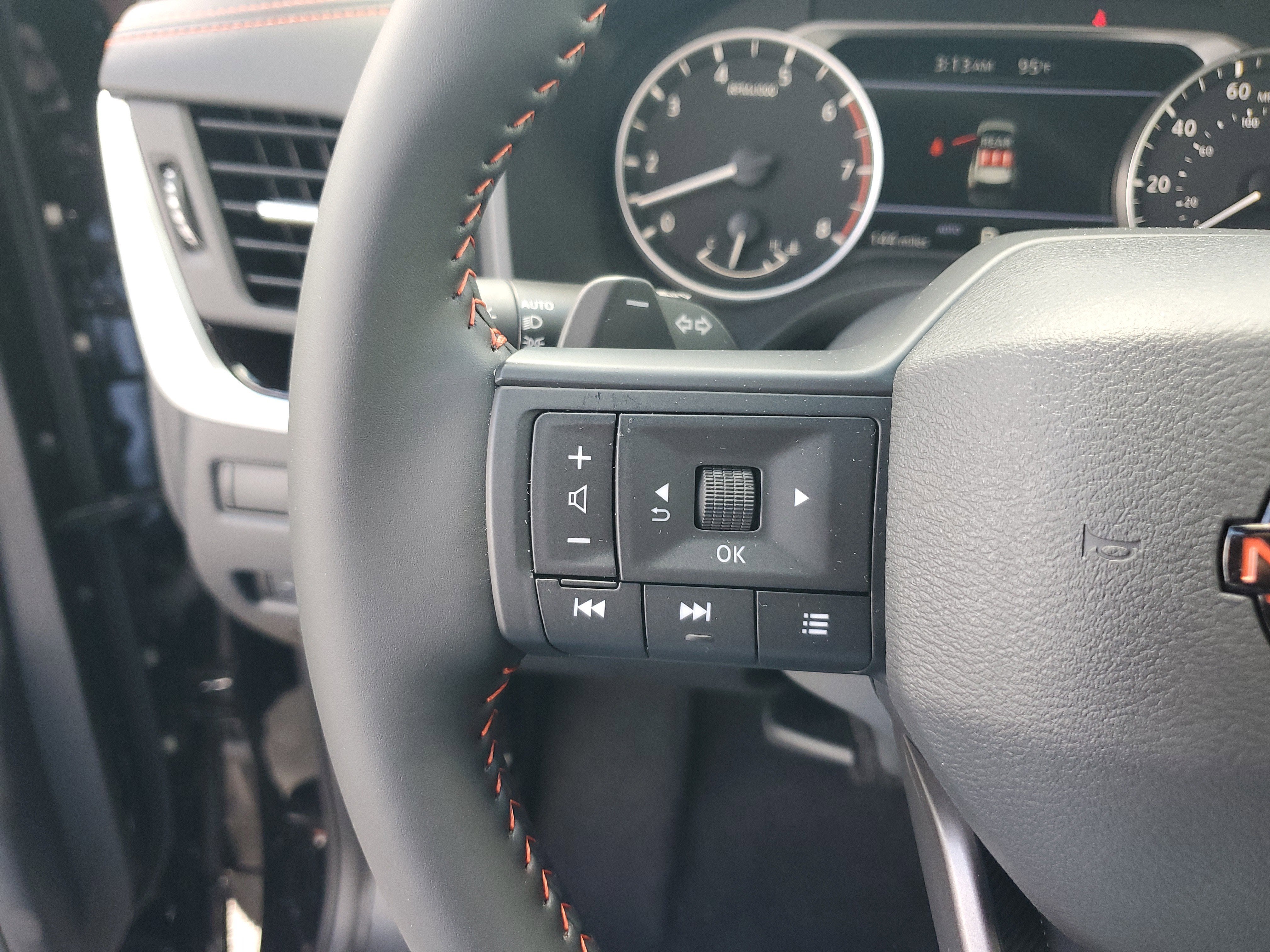 2025 Nissan Rogue Rock Creek®